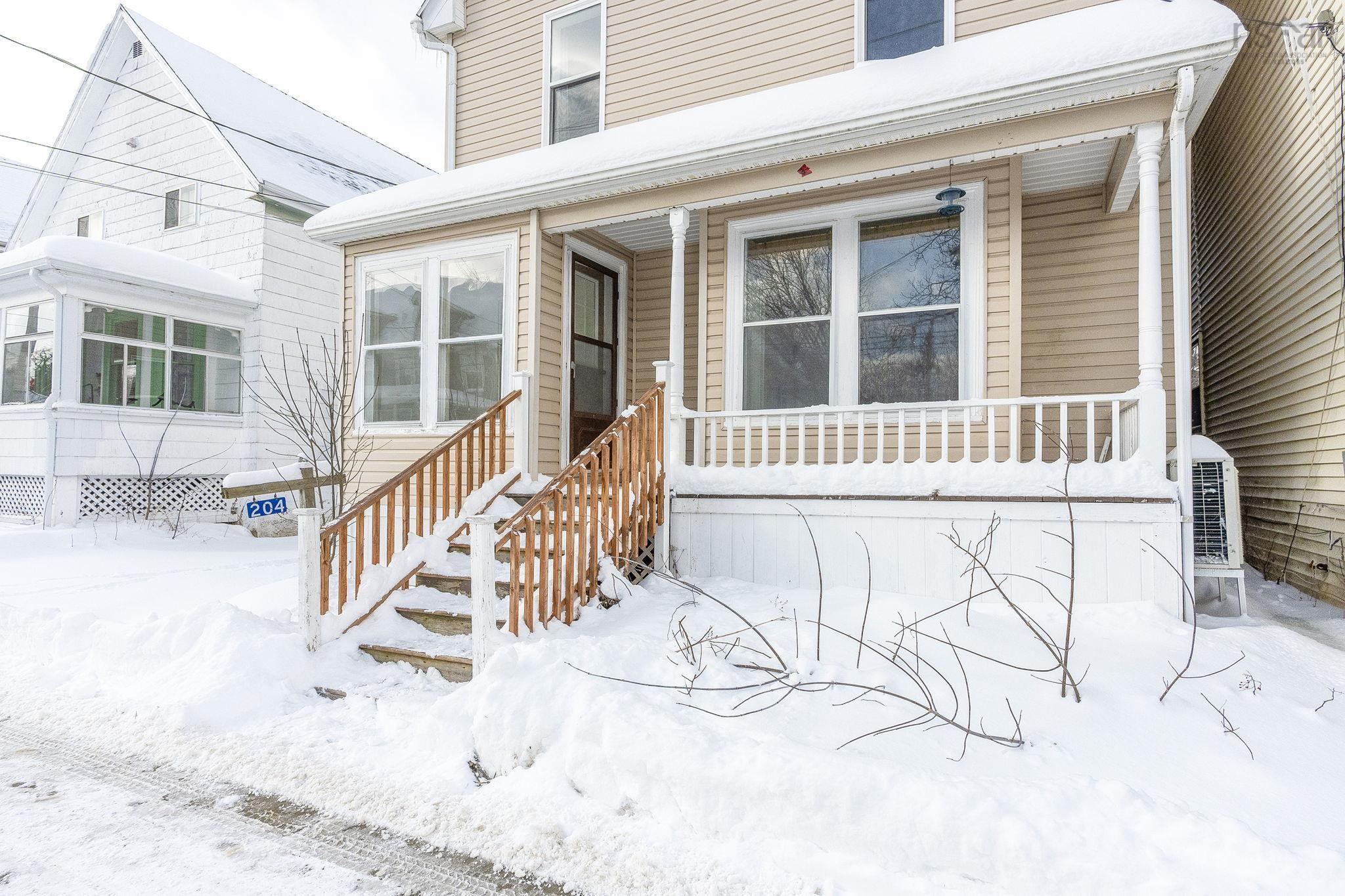 $339,000.00: 204 Victoria Street, Windsor