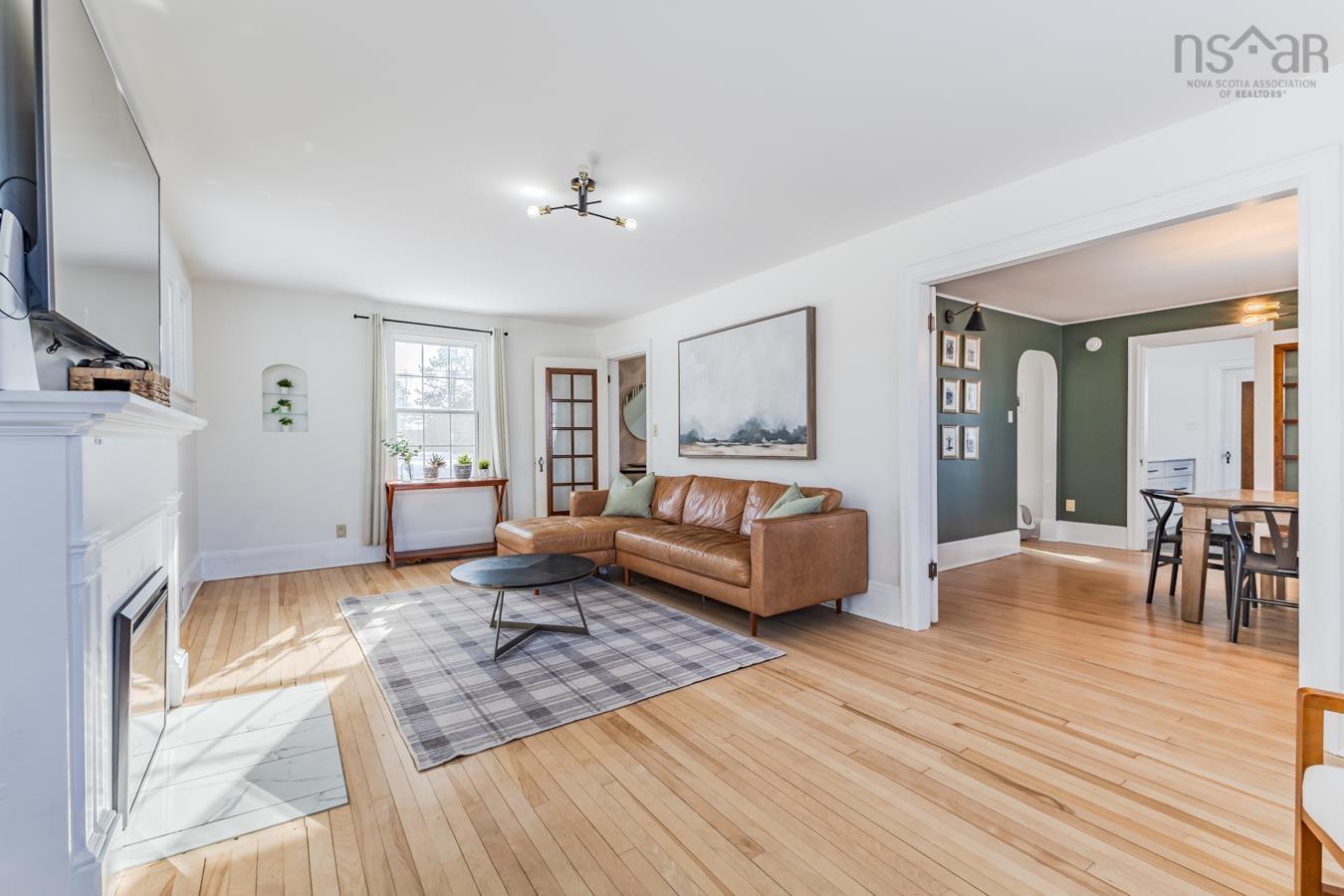 $689,000.00: 11 SMITH Avenue, Truro