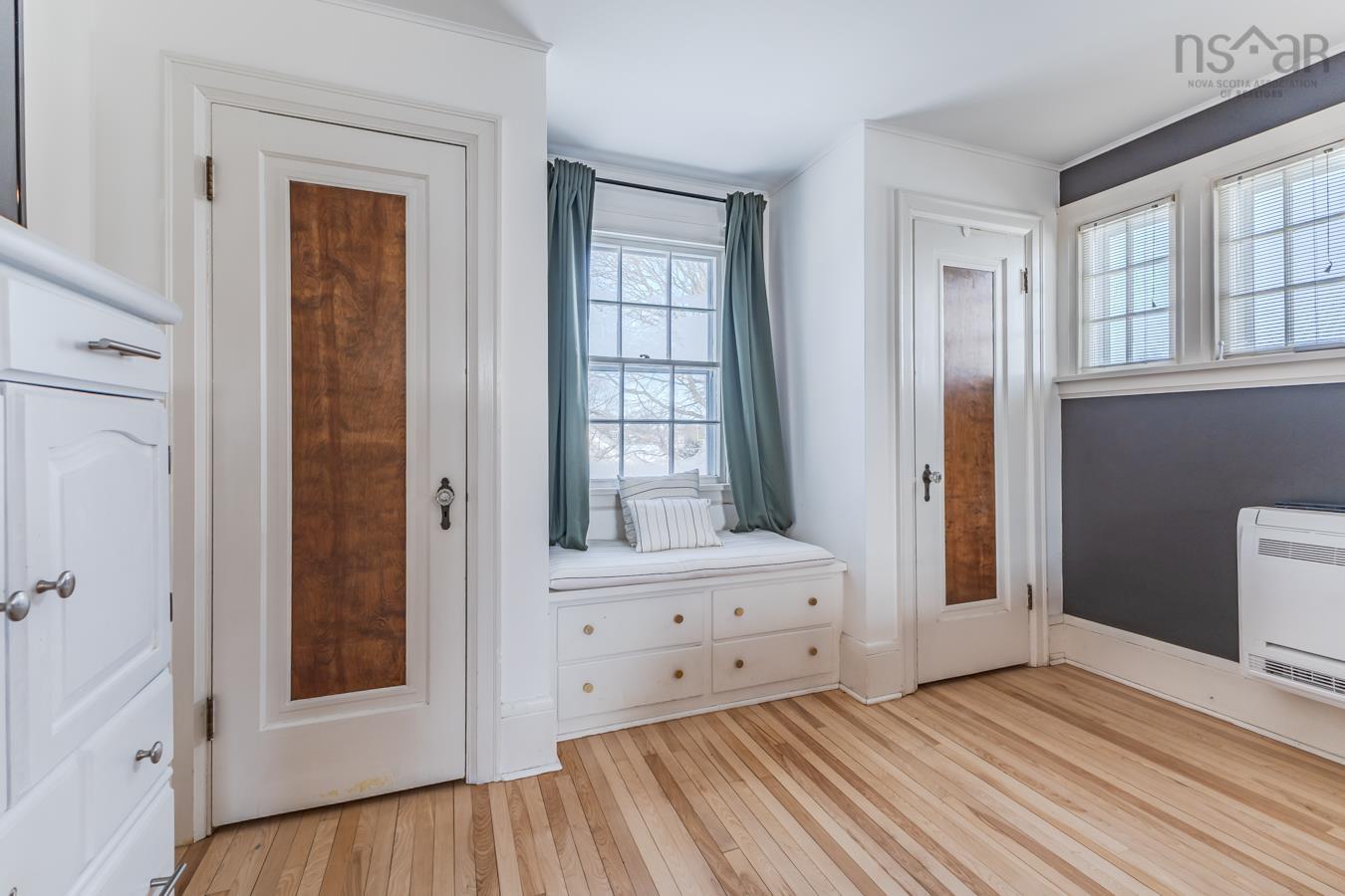 $689,000.00: 11 SMITH Avenue, Truro