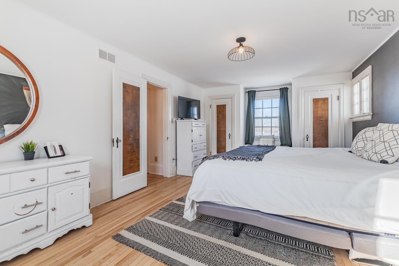 $689,000.00: 11 SMITH Avenue, Truro