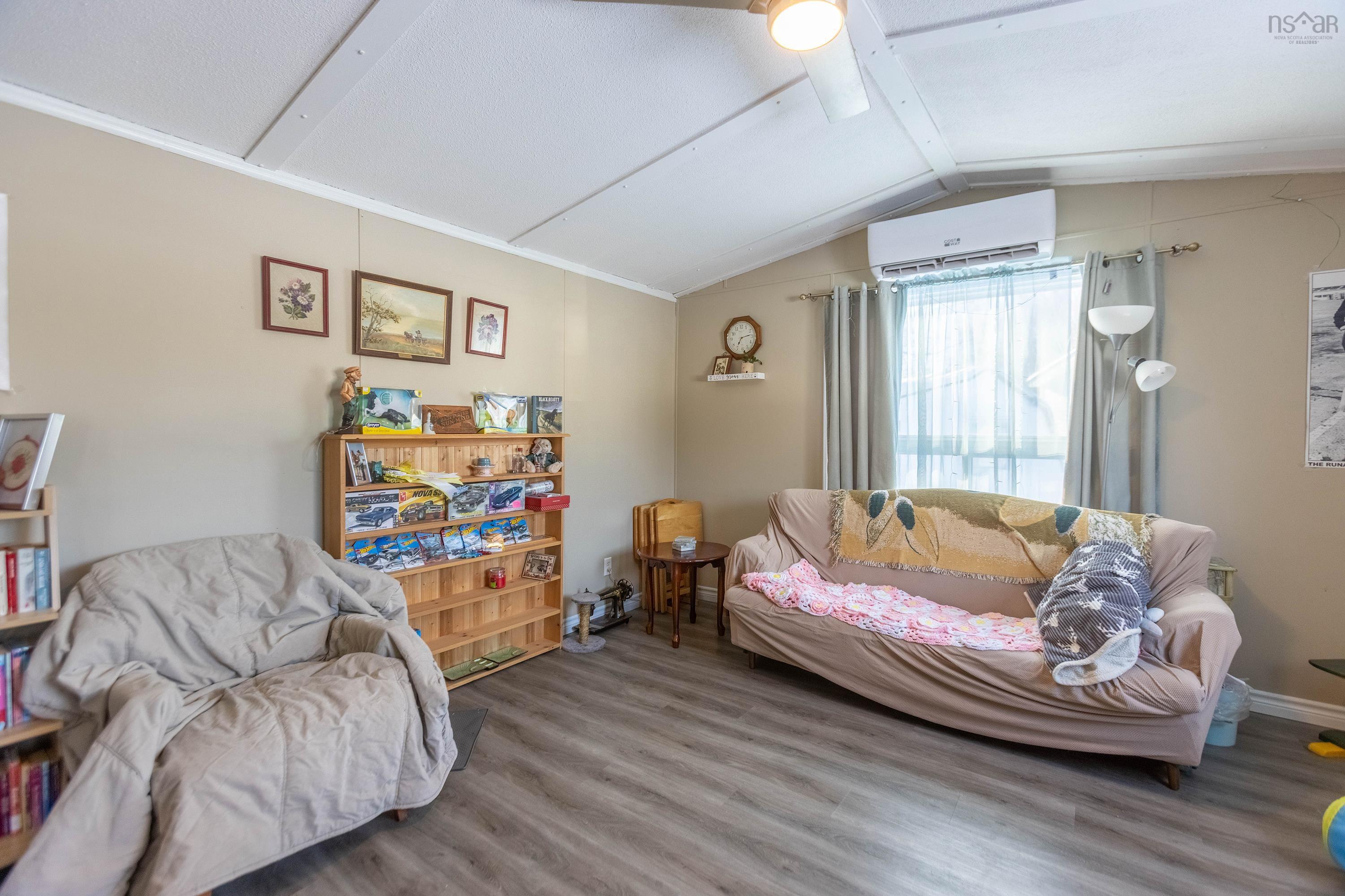 $149,900.00: 4 Bayview Crescent, Amherst