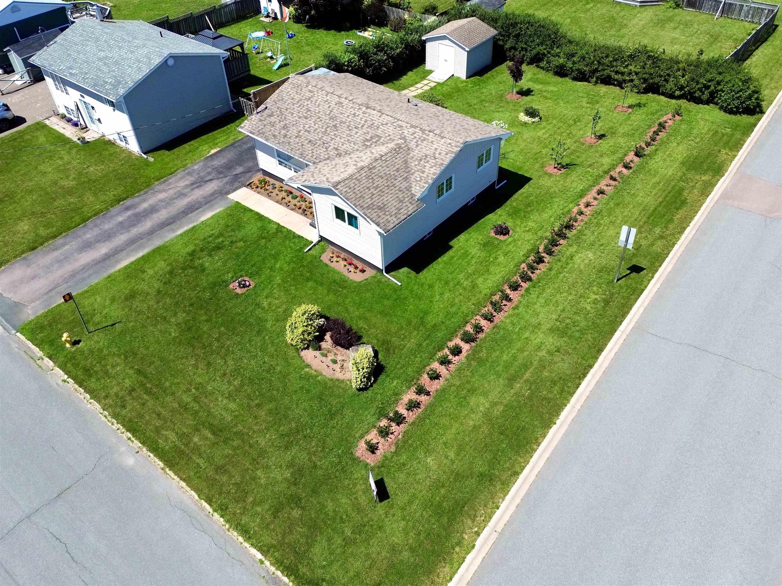 24 Rhodes Avenue, Amherst, NS (MLS® 202601796)