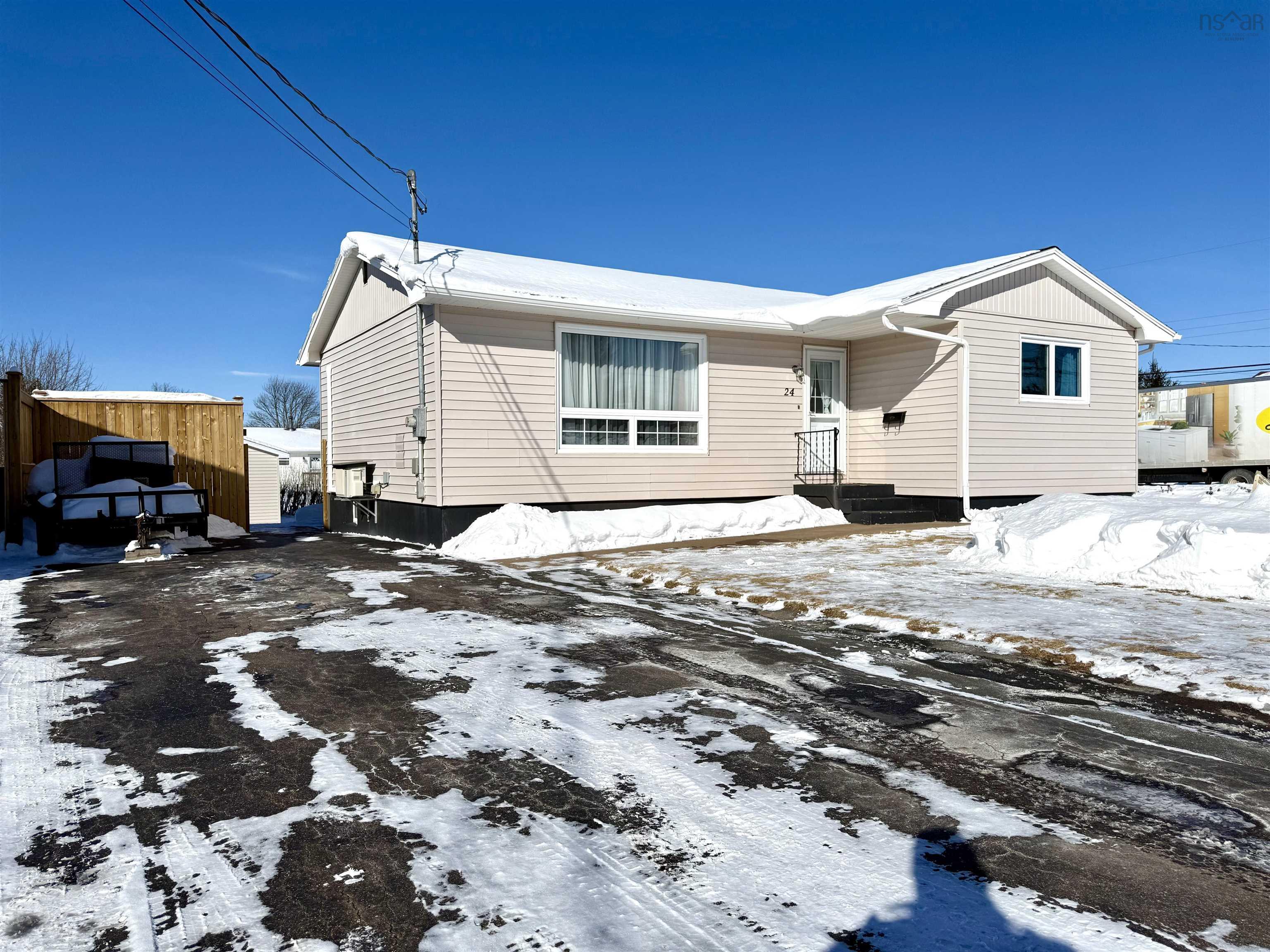 $339,900.00: 24 Rhodes Avenue, Amherst