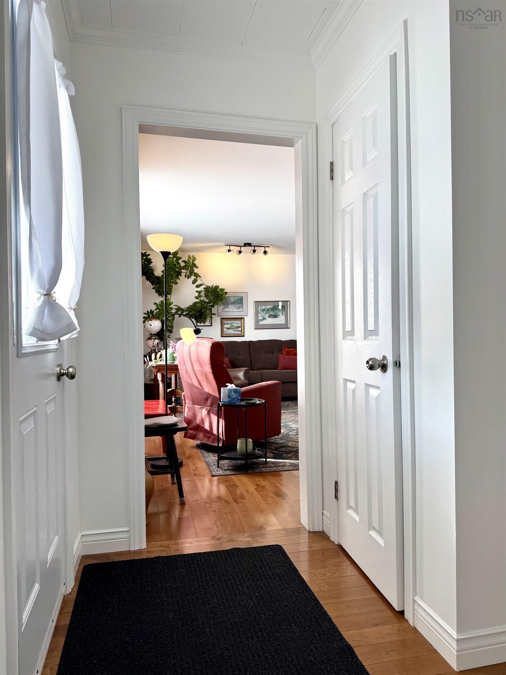 $314,900.00: 24 Rhodes Avenue, Amherst