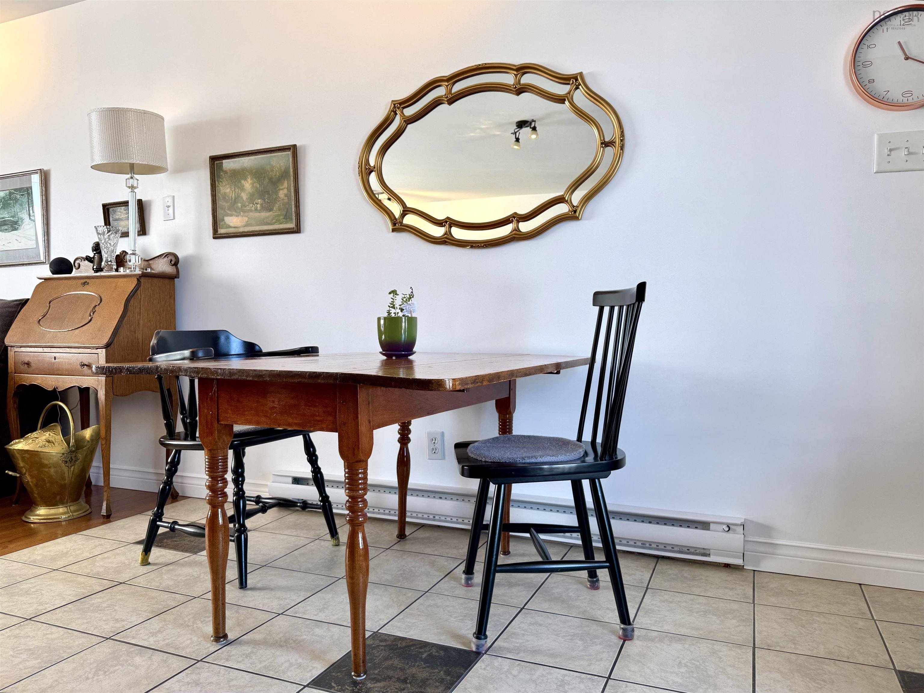 $339,900.00: 24 Rhodes Avenue, Amherst