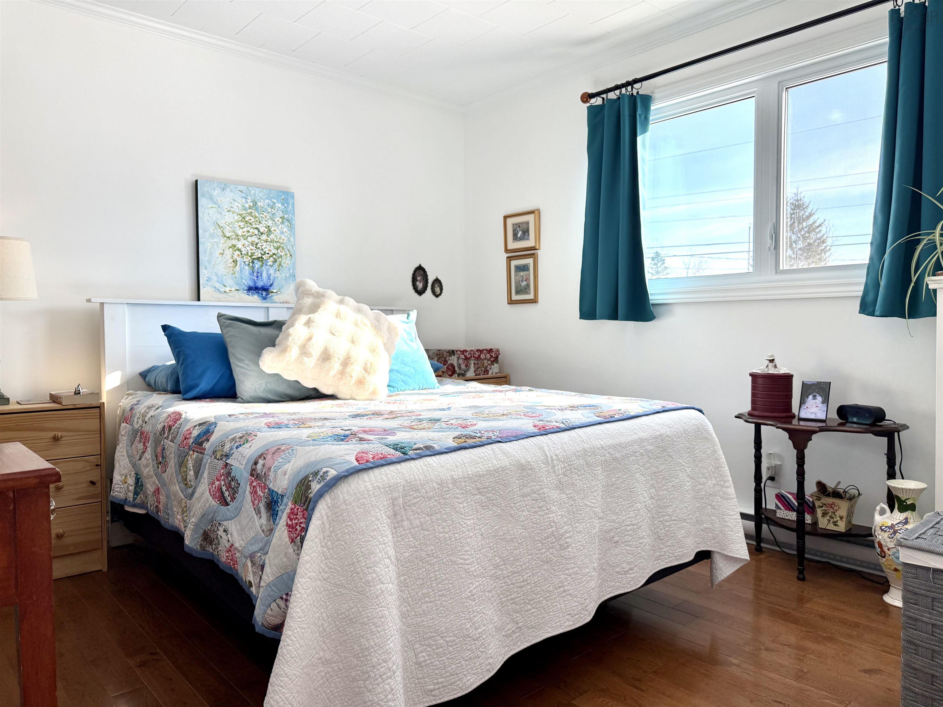 $339,900.00: 24 Rhodes Avenue, Amherst