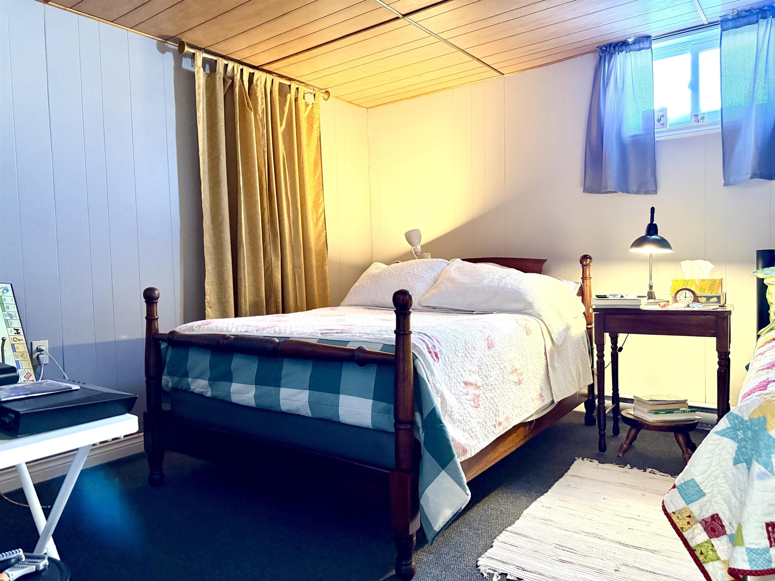 $339,900.00: 24 Rhodes Avenue, Amherst