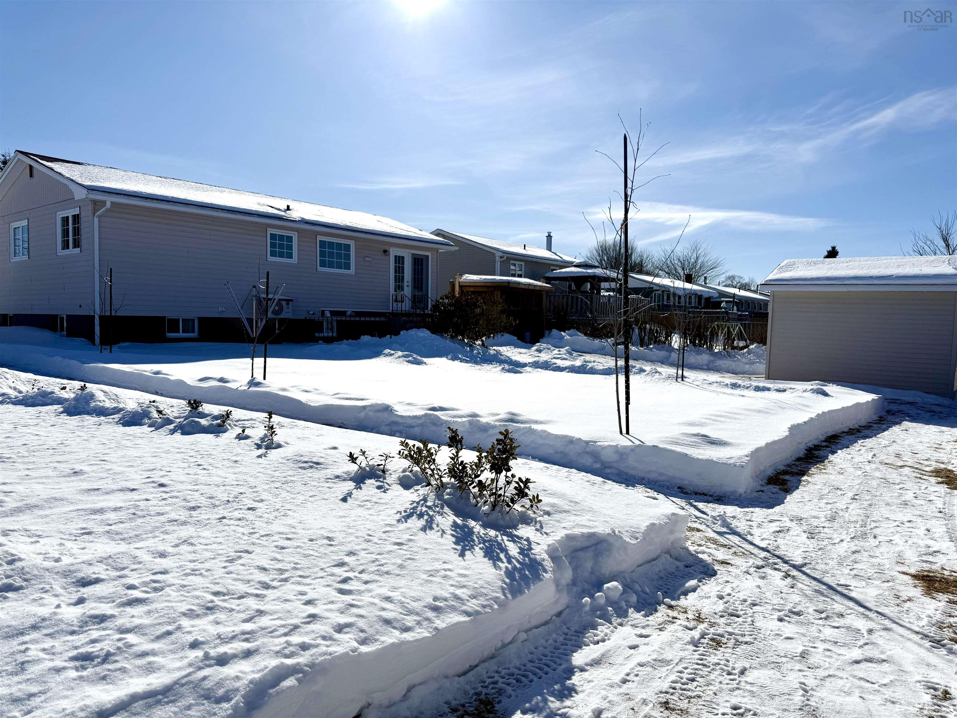 $339,900.00: 24 Rhodes Avenue, Amherst