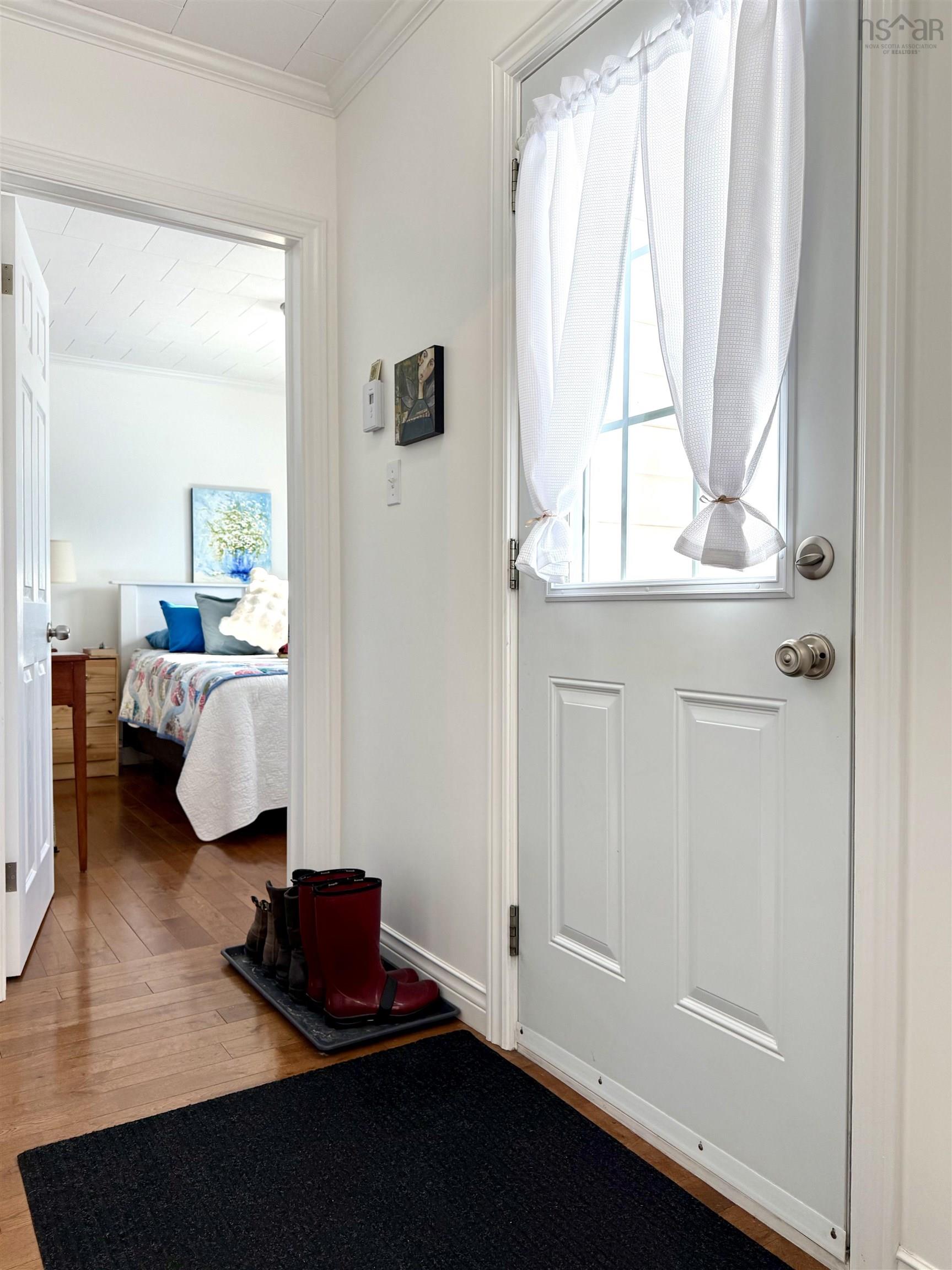 $339,900.00: 24 Rhodes Avenue, Amherst