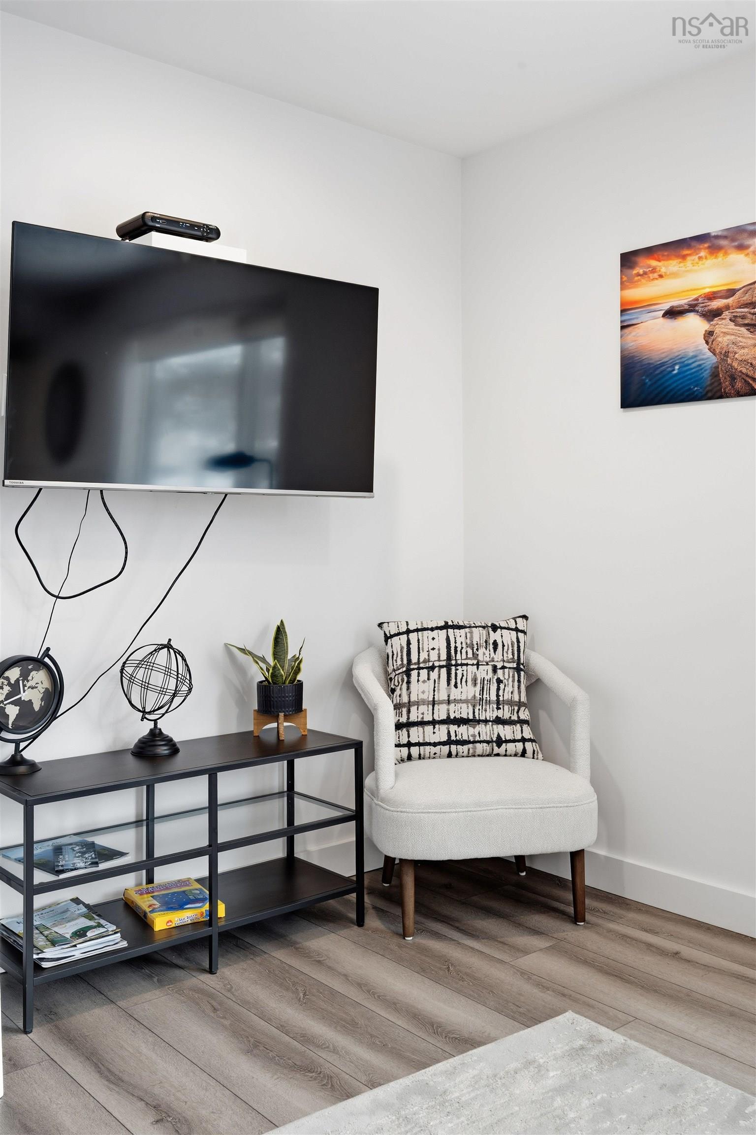 $979,000.00: 3188/3190 Isleville Street, Halifax