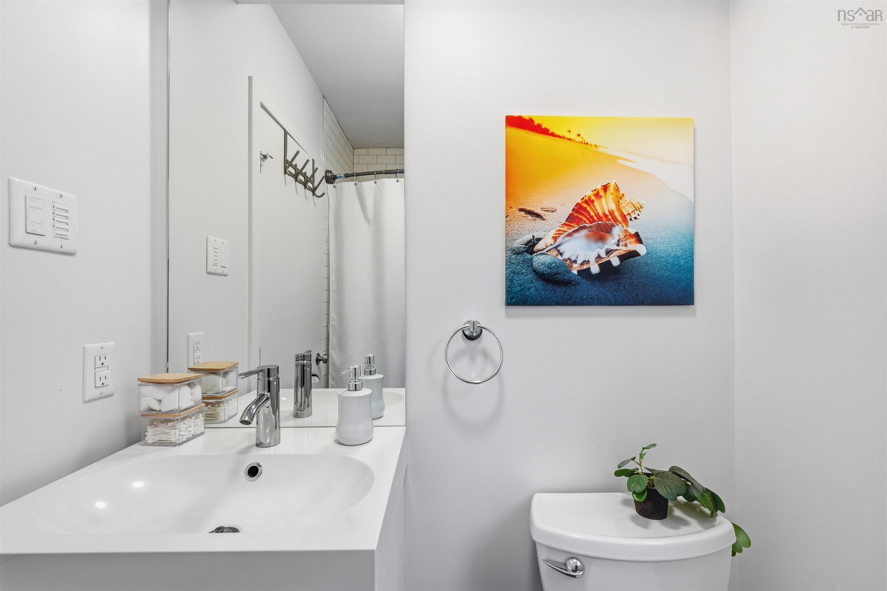 $979,000.00: 3188/3190 Isleville Street, Halifax