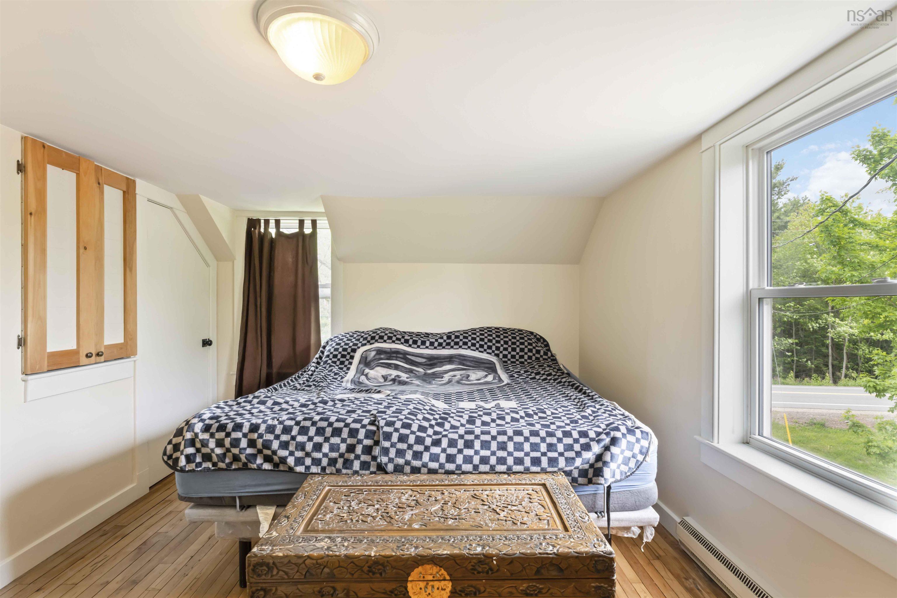 $409,900.00: 2203 Highway 1, Auburn