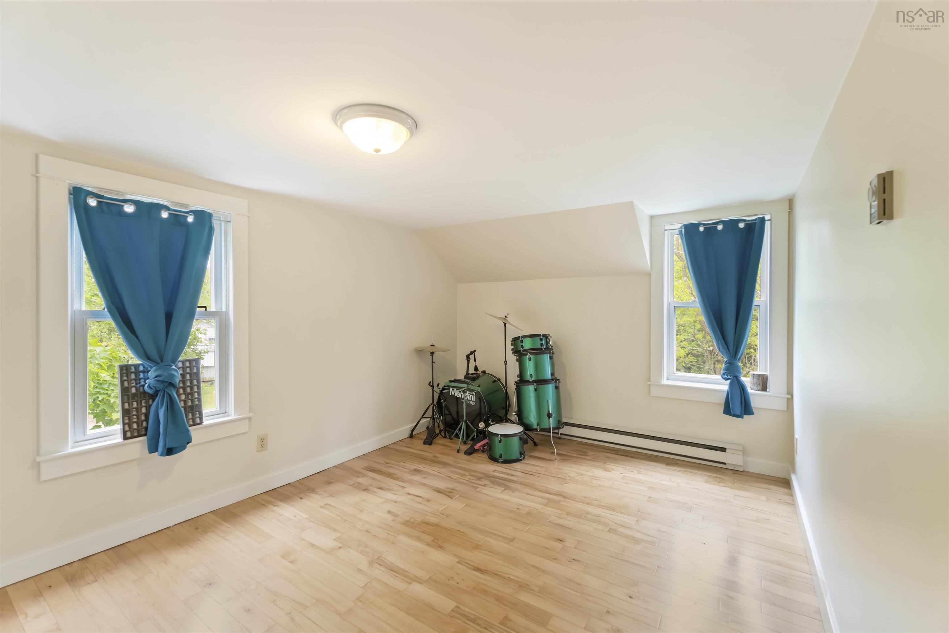 $409,900.00: 2203 Highway 1, Auburn