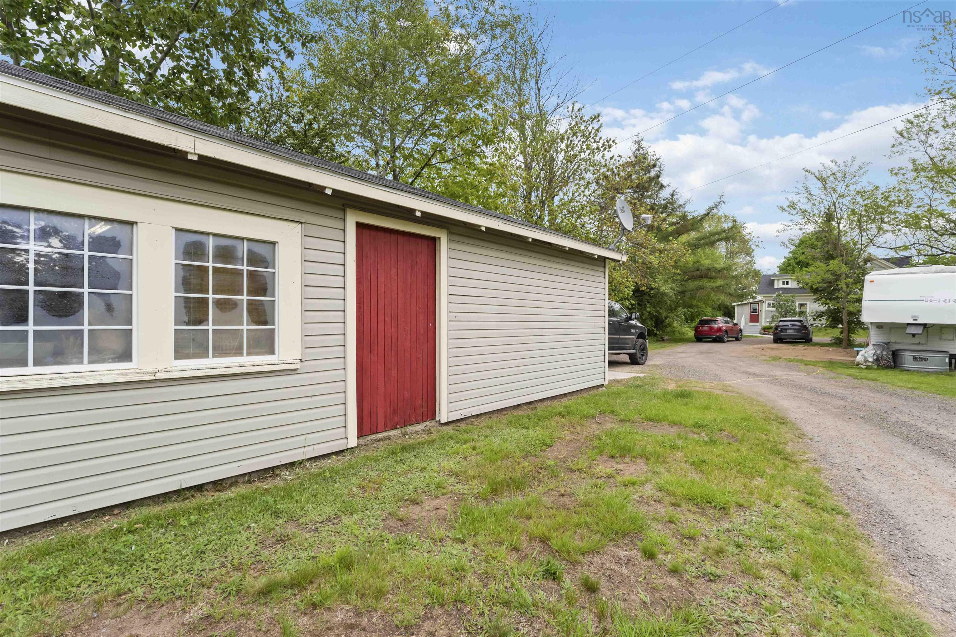 $409,900.00: 2203 Highway 1, Auburn