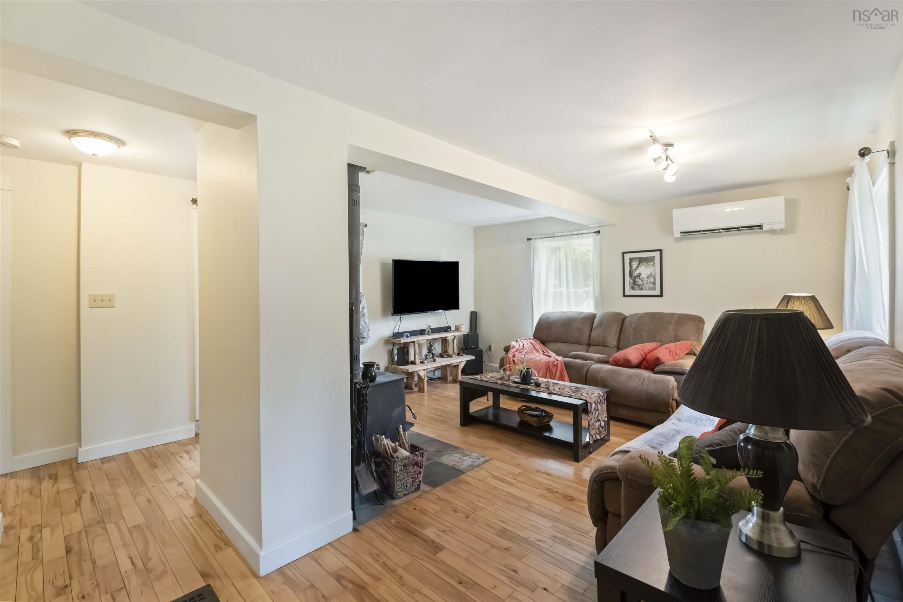 $409,900.00: 2203 Highway 1, Auburn