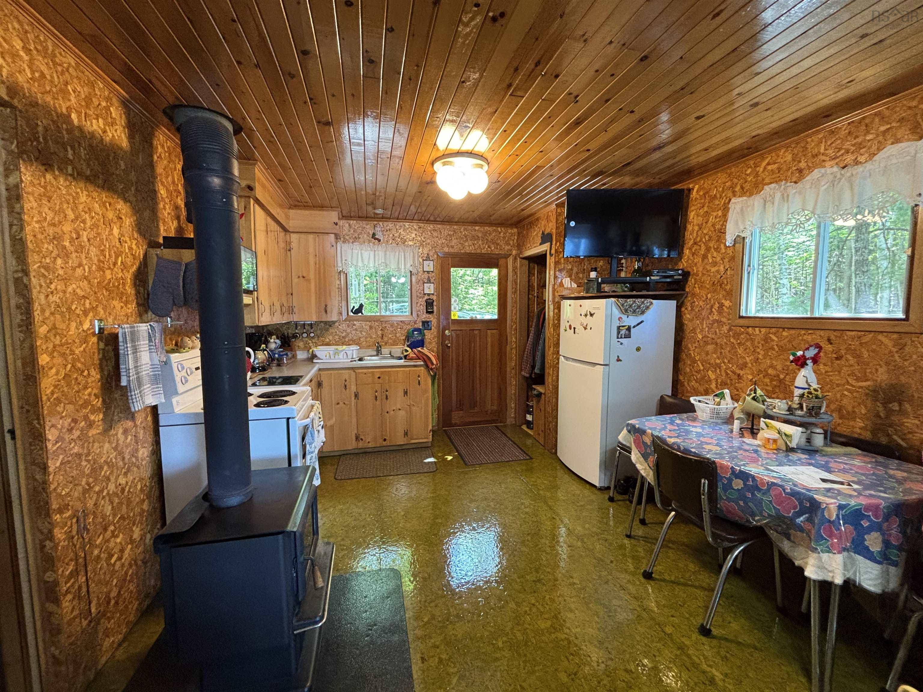 $199,900.00: 270 Dean Lake Road, Westfield