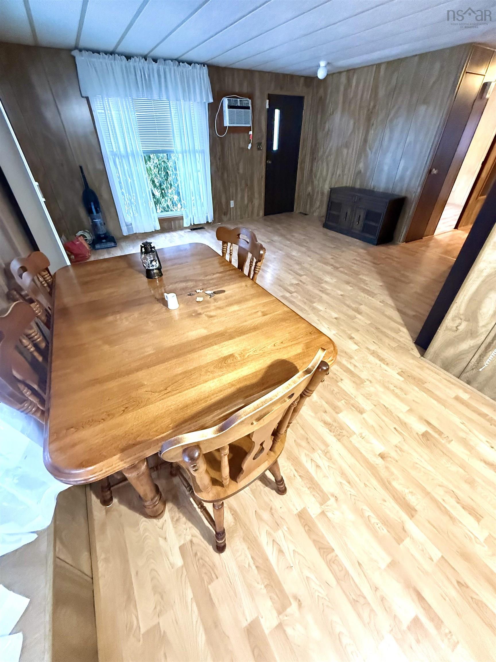 $295,000.00: 8042 Highway 8, South Brookfield