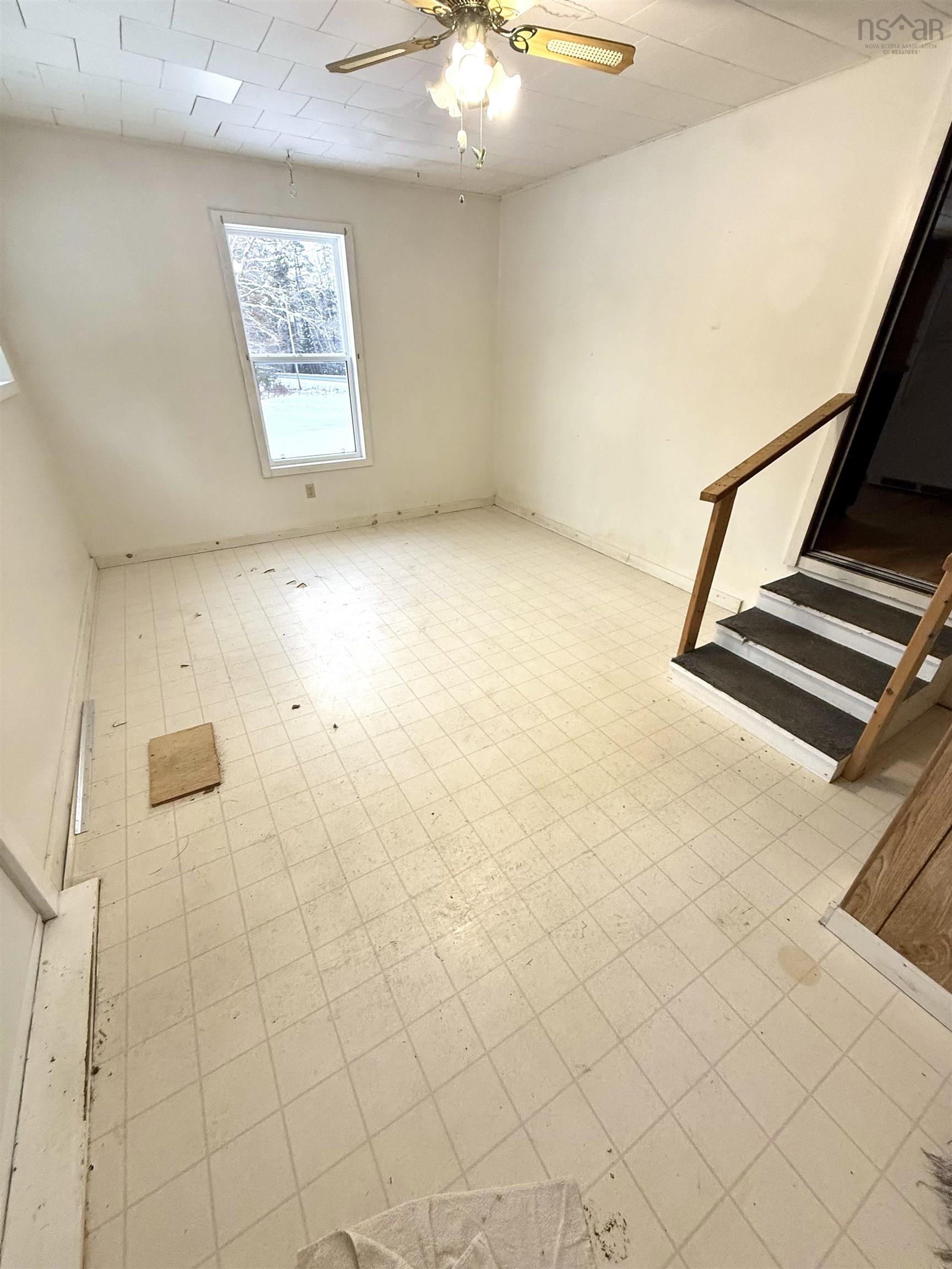 $295,000.00: 8042 Highway 8, South Brookfield