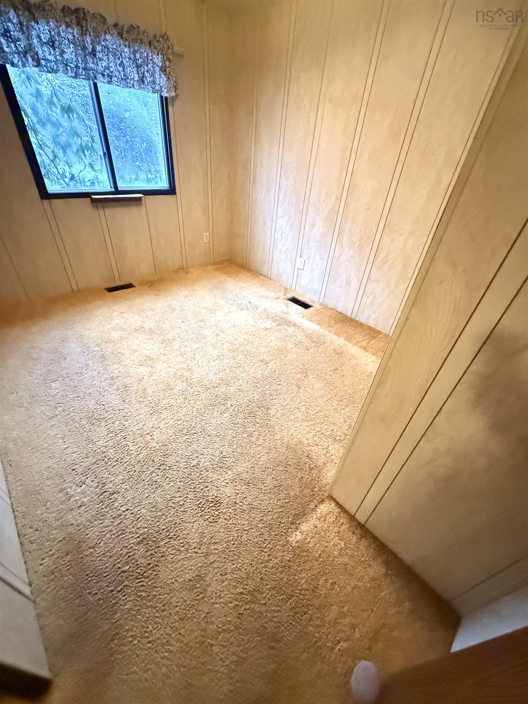 $295,000.00: 8042 Highway 8, South Brookfield