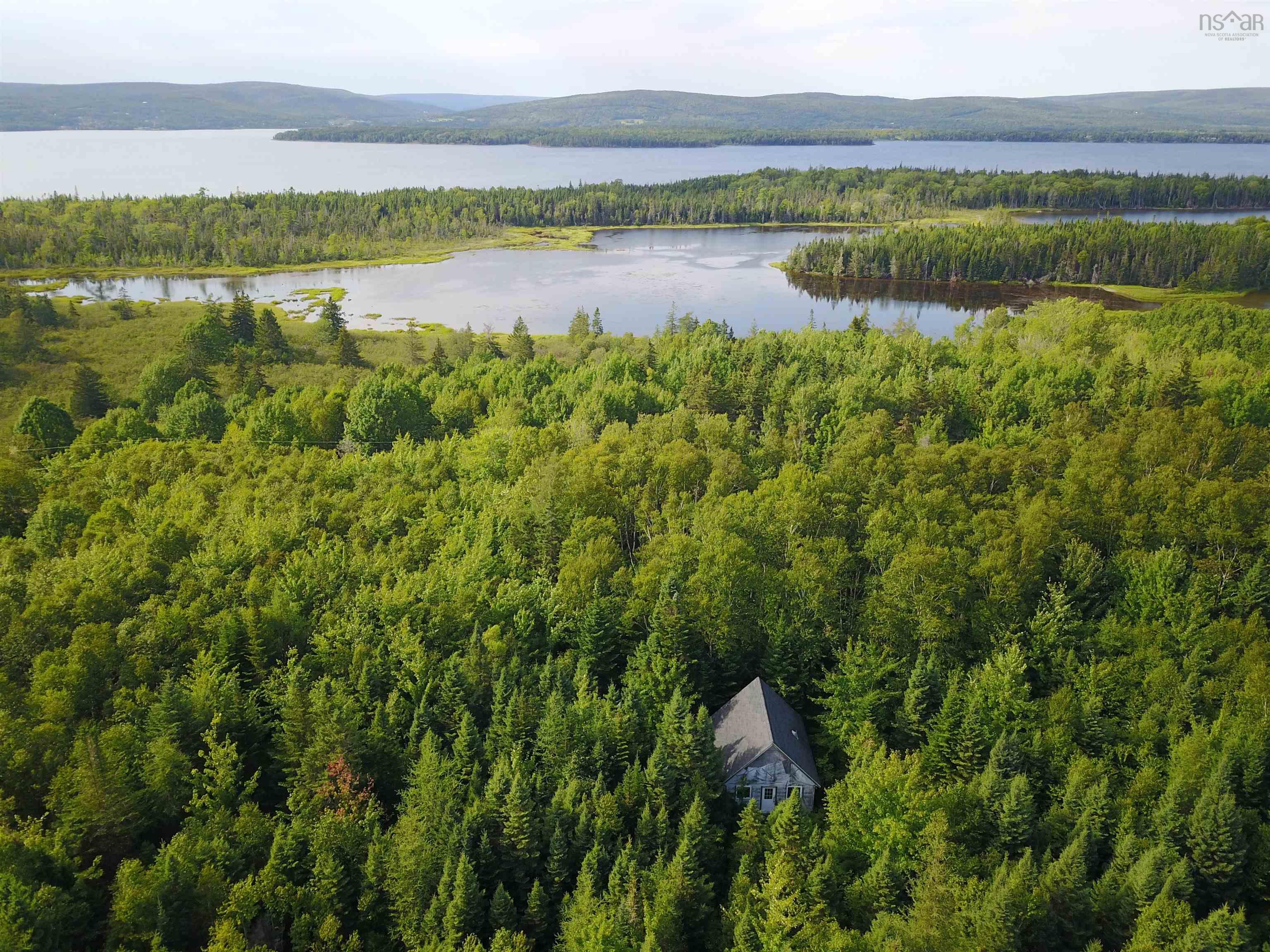 $99,900.00: South Cove Road, South Cove