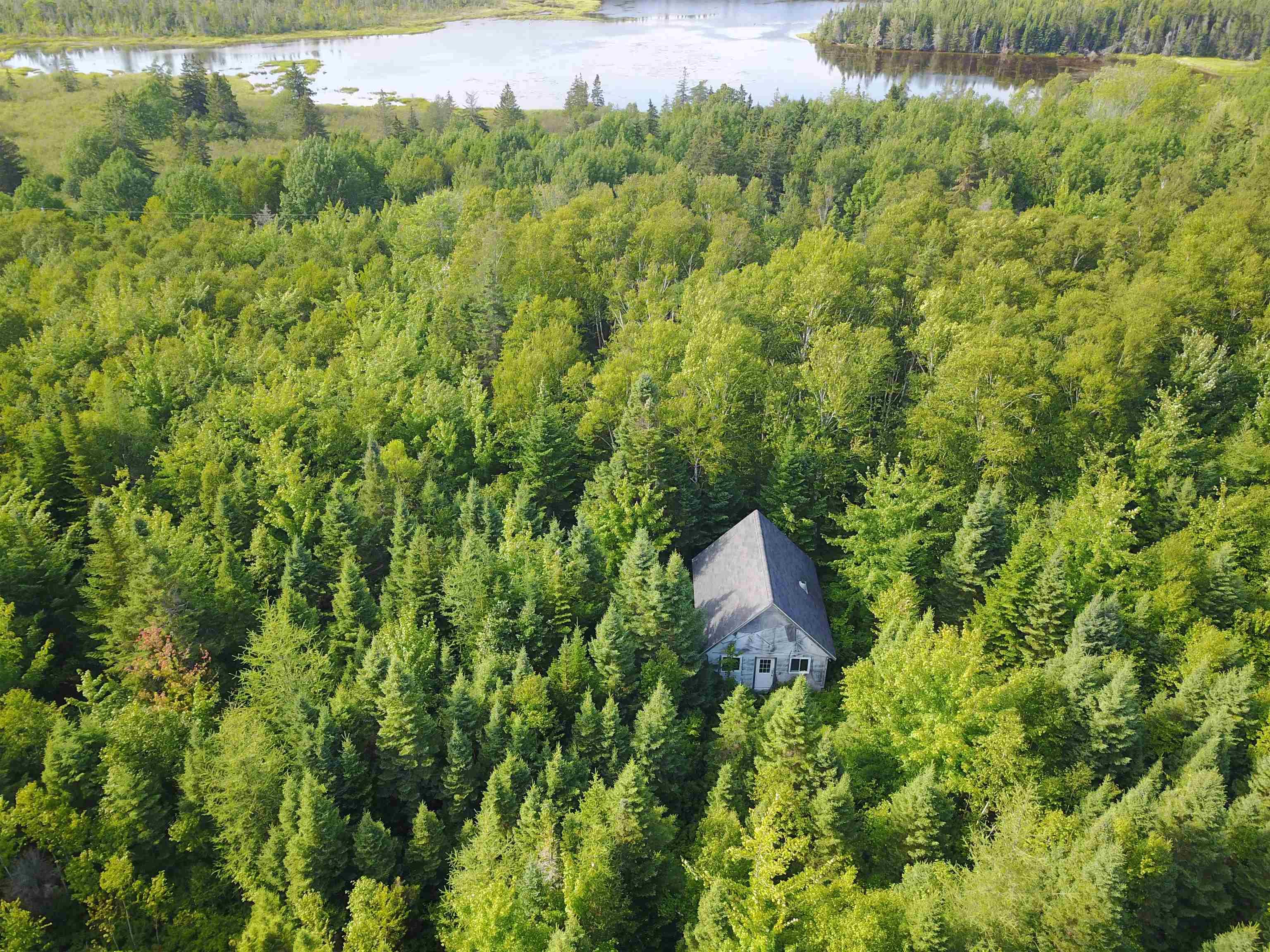 $99,900.00: South Cove Road, South Cove