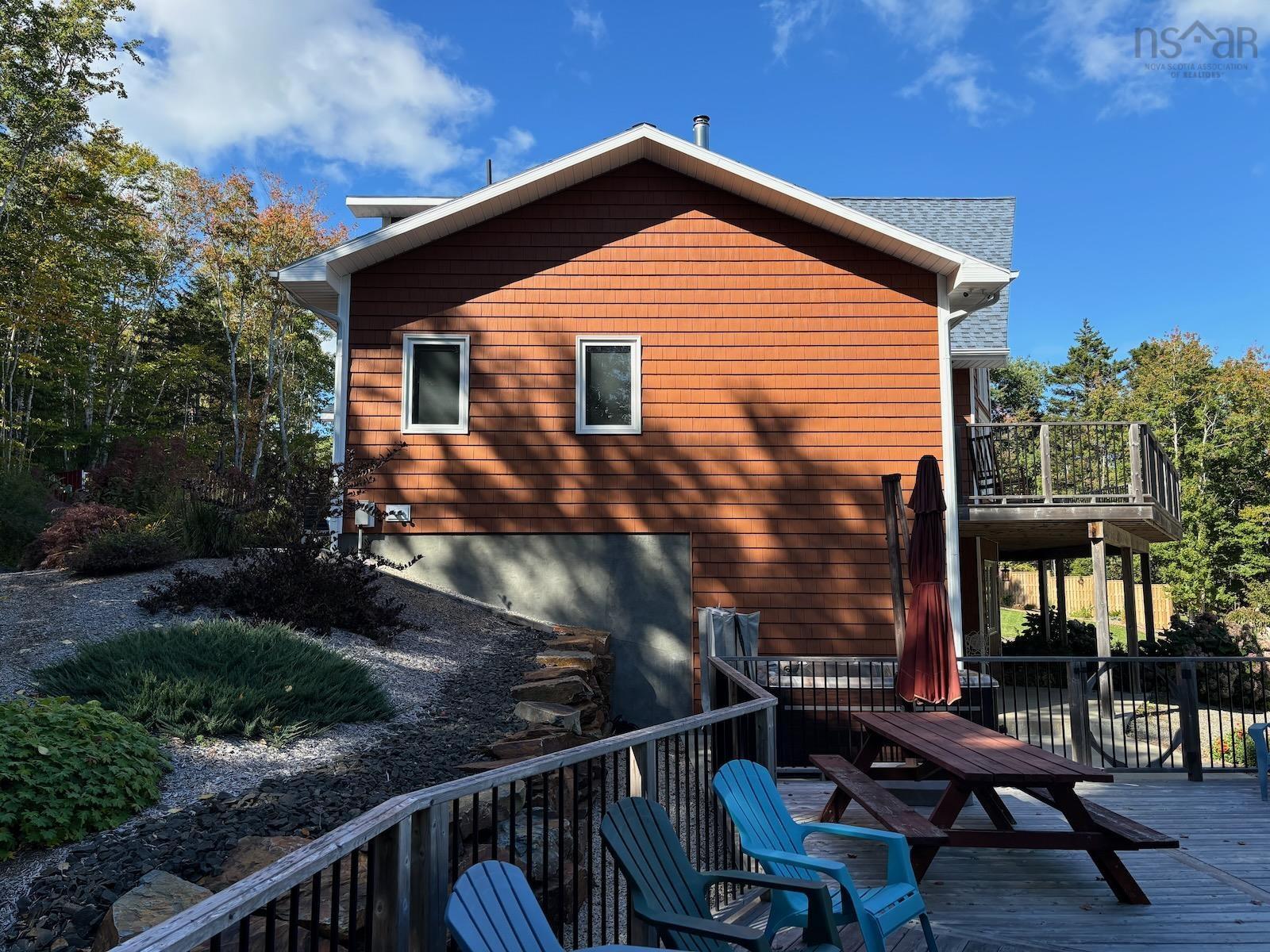 $1,125,000.00: 2960 Second Division Road, Concession