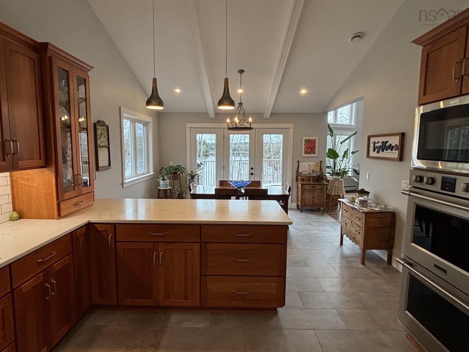 $1,125,000.00: 2960 Second Division Road, Concession