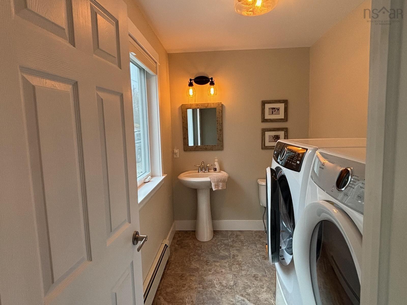 $1,125,000.00: 2960 Second Division Road, Concession