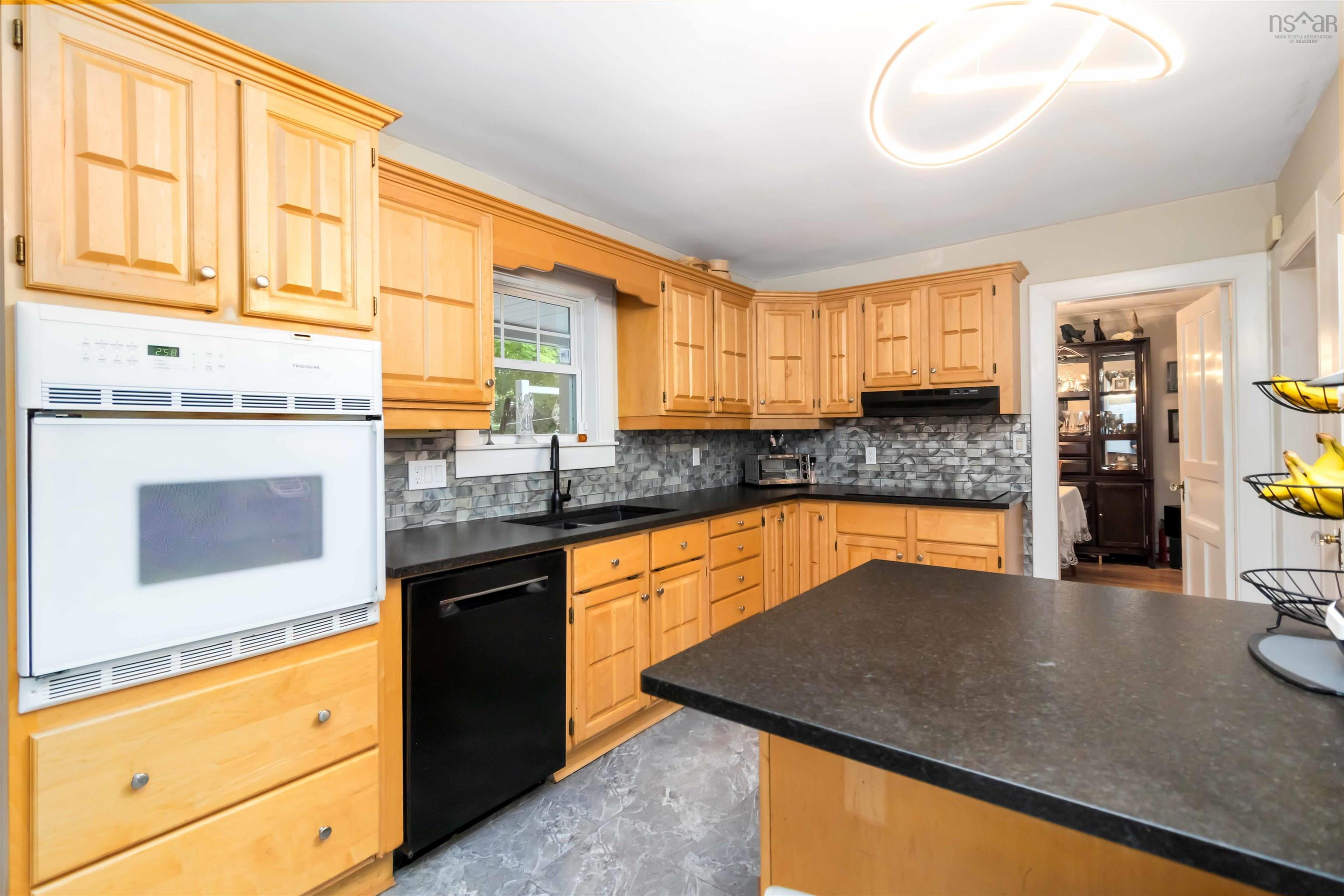 949 Mclean Street, Halifax, NS (MLS 202601829)