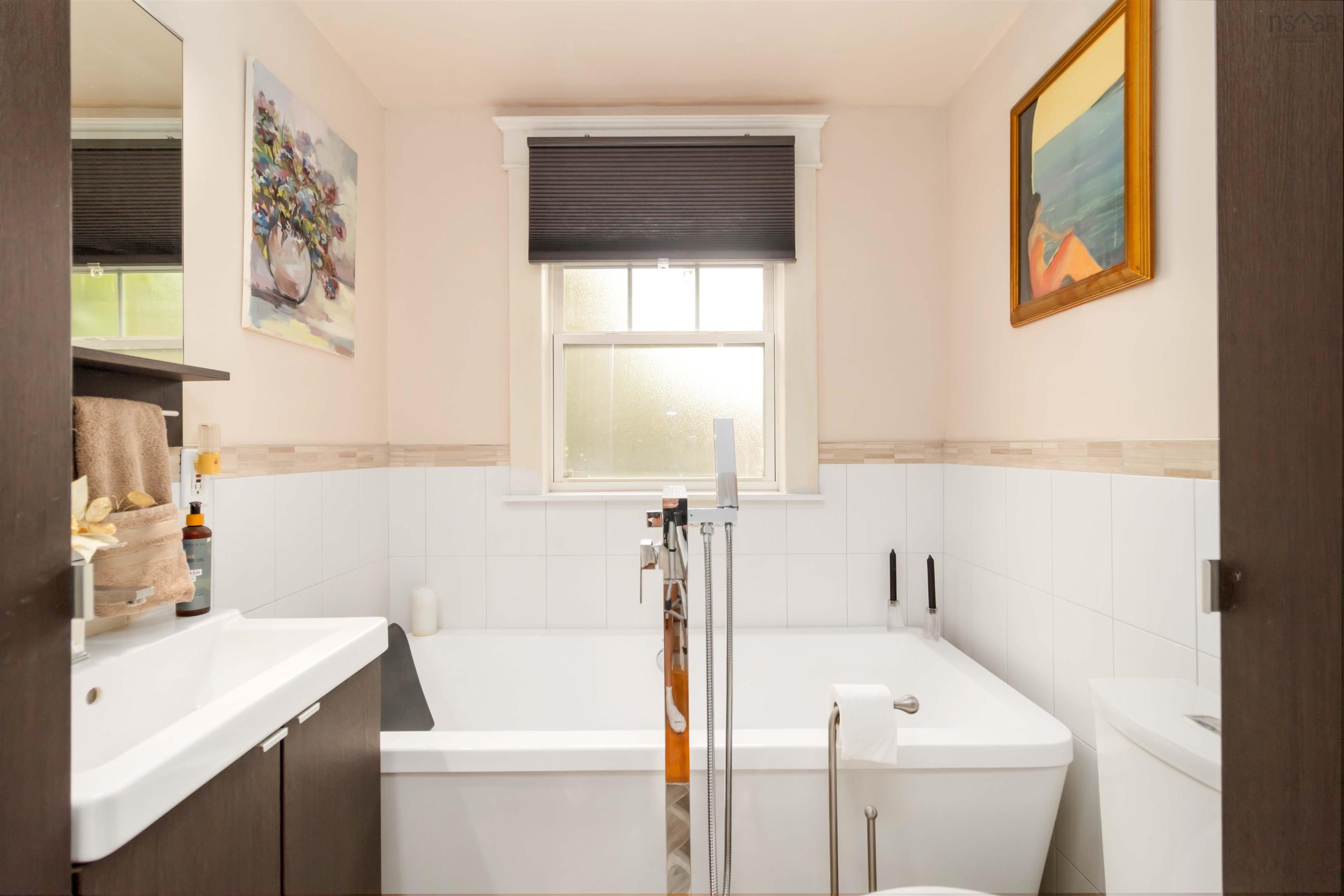 949 Mclean Street, Halifax, NS (MLS 202601829)