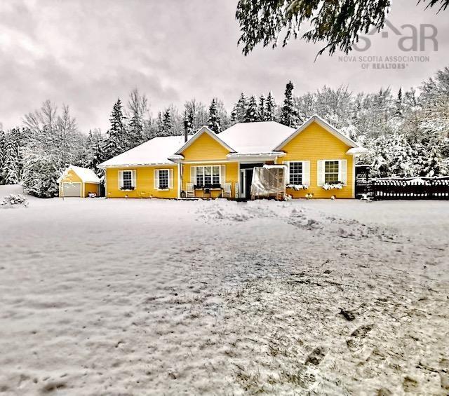 $844,999.00: 788 Stewiacke River Park Road, MacKay Siding