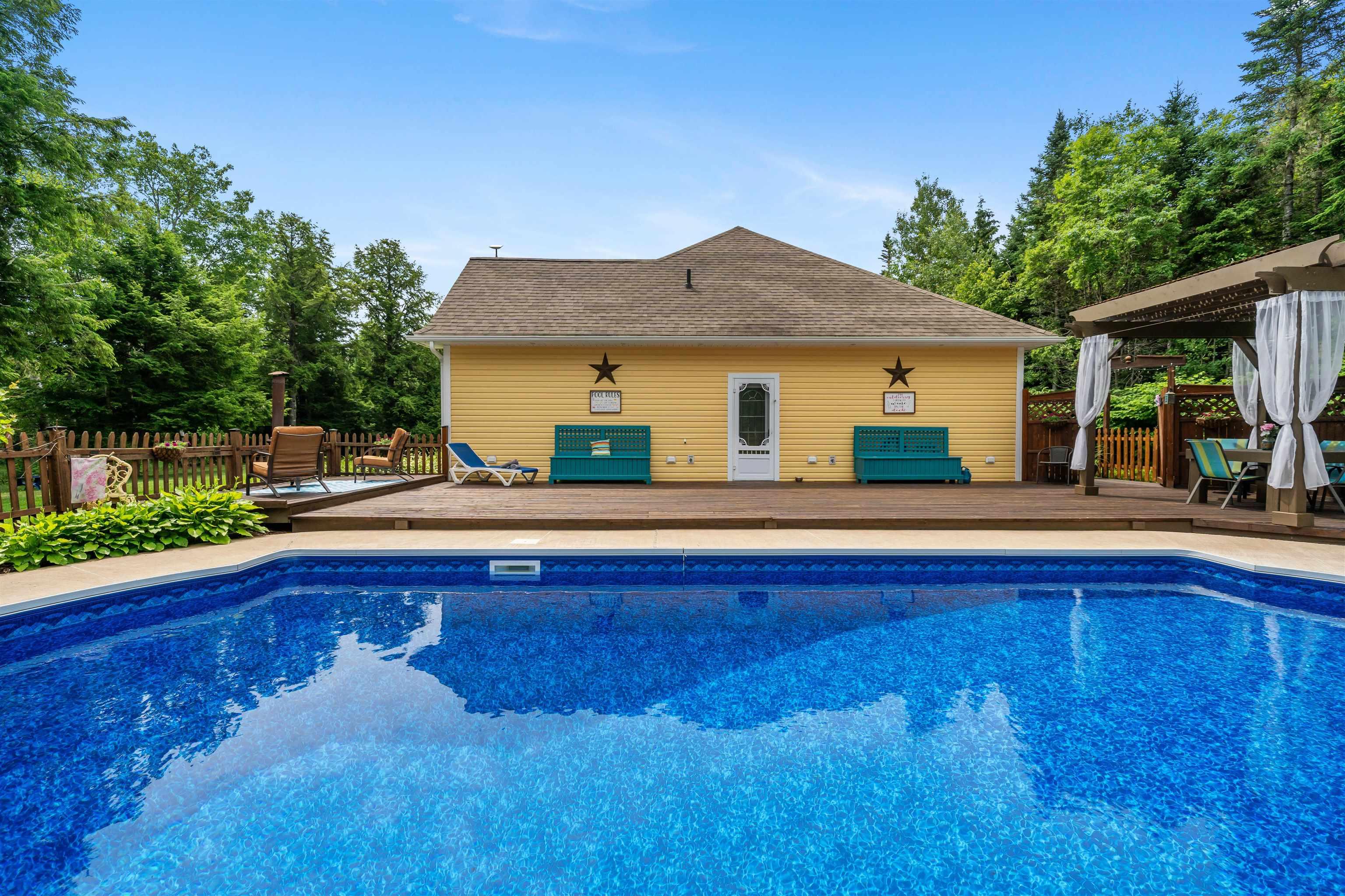 $844,999.00: 788 Stewiacke River Park Road, MacKay Siding