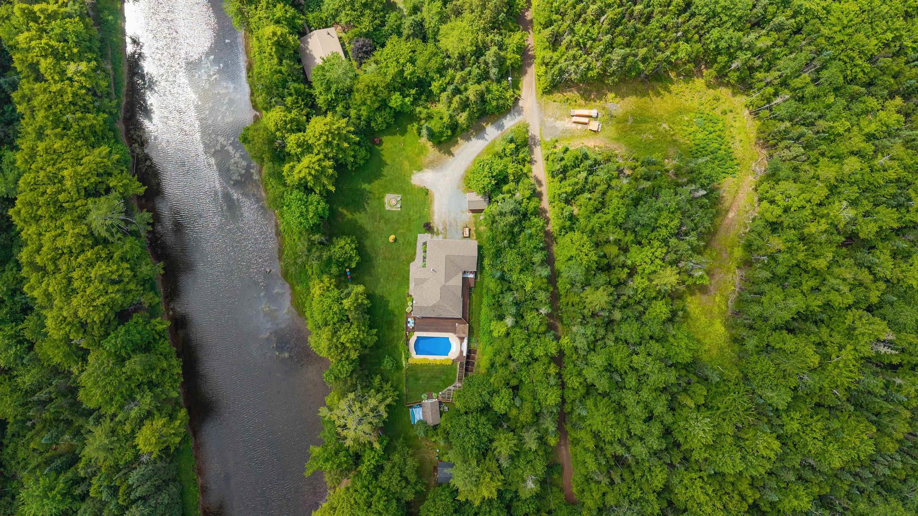 $799,999.00: 788 Stewiacke River Park Road, MacKay Siding