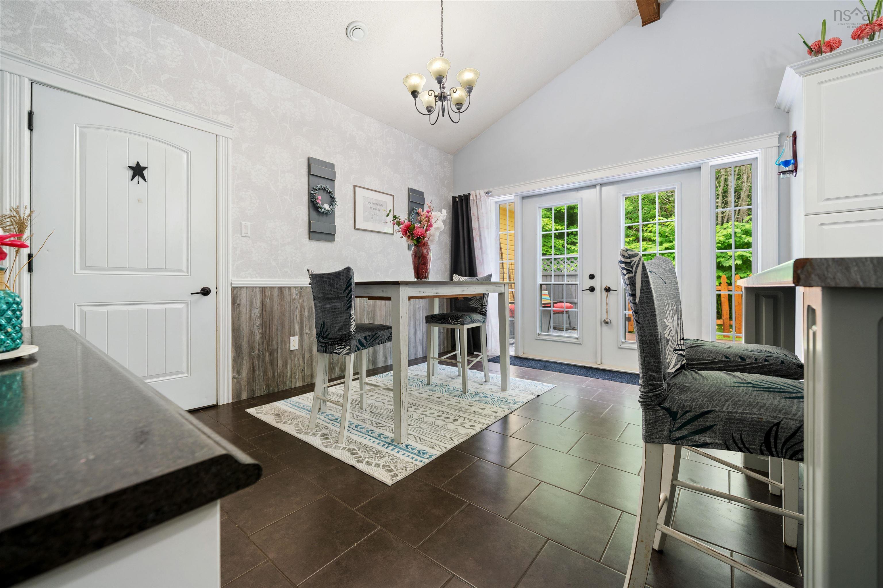 $844,999.00: 788 Stewiacke River Park Road, MacKay Siding