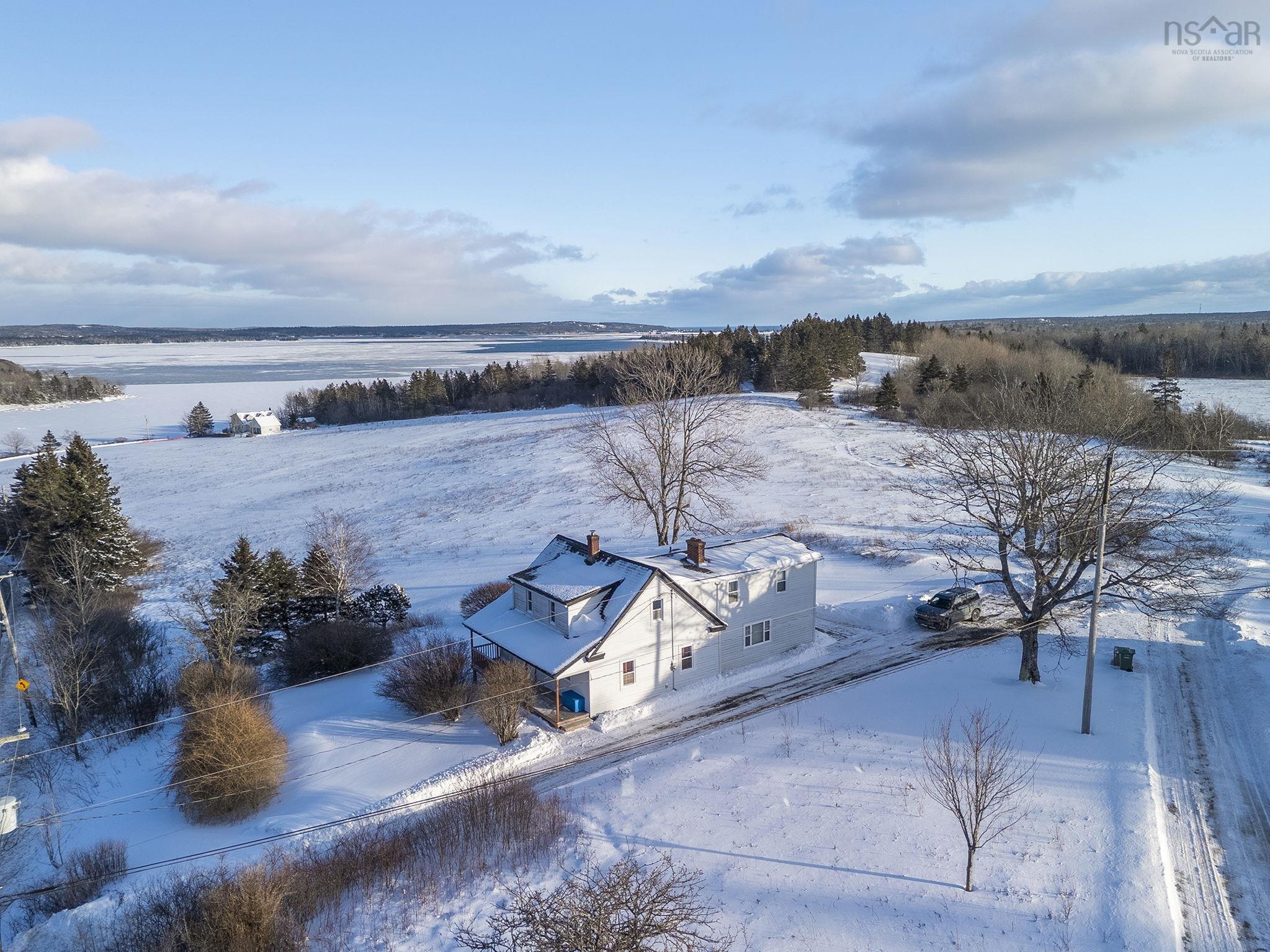 $929,900.00: 1506 Cole Harbour Road, Dartmouth