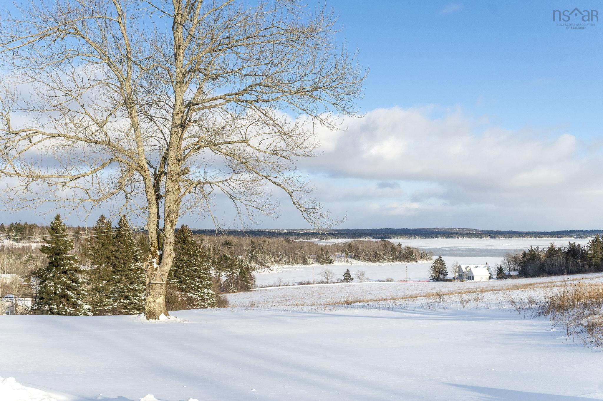 $929,900.00: 1506 Cole Harbour Road, Dartmouth