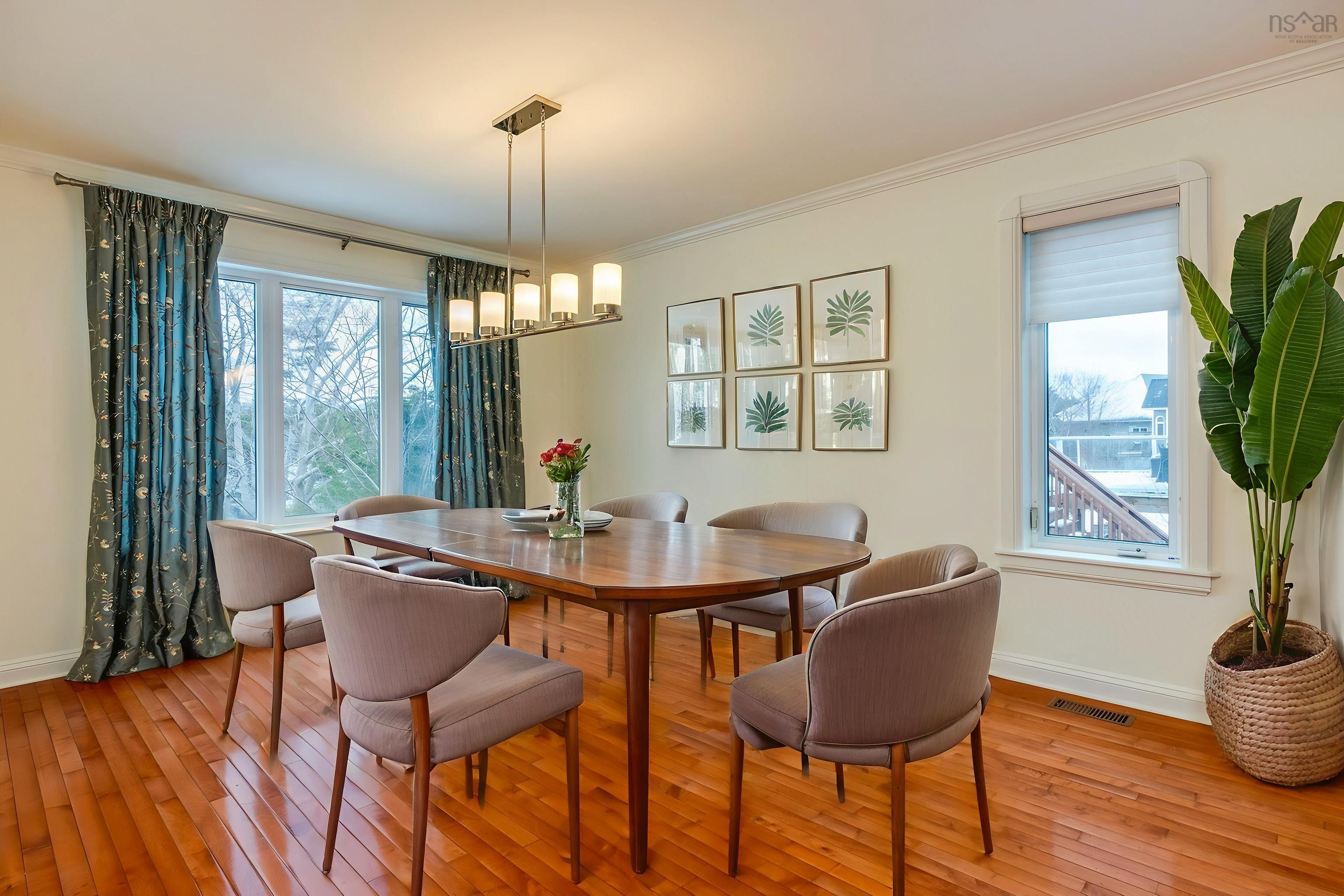 $1,450,000.00: 23 Lakeshore Park Terrace, Dartmouth
