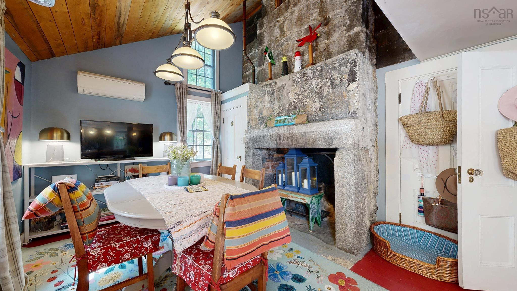 $419,000.00: 17 George Street, Shelburne