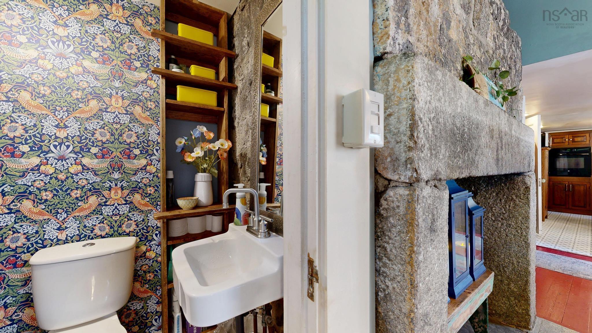 $419,000.00: 17 George Street, Shelburne