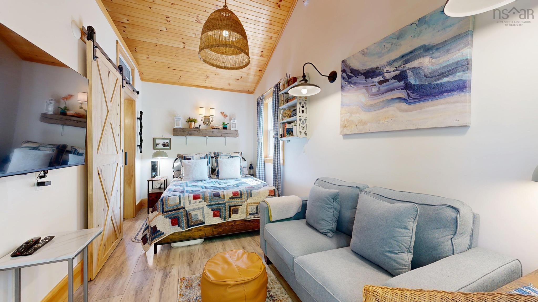 $419,000.00: 17 George Street, Shelburne