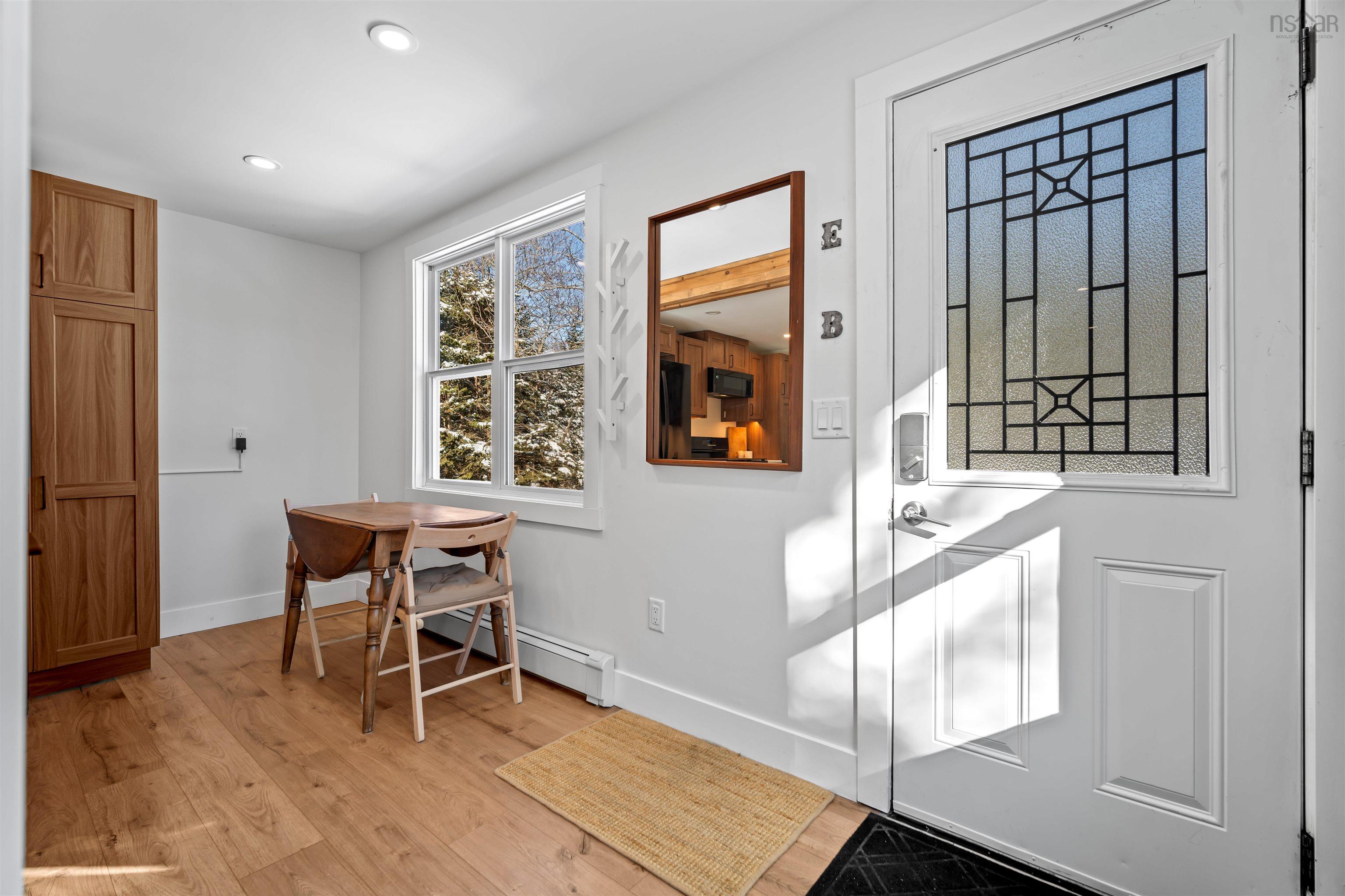 $424,900.00: 248 Club Road, Hatchet Lake