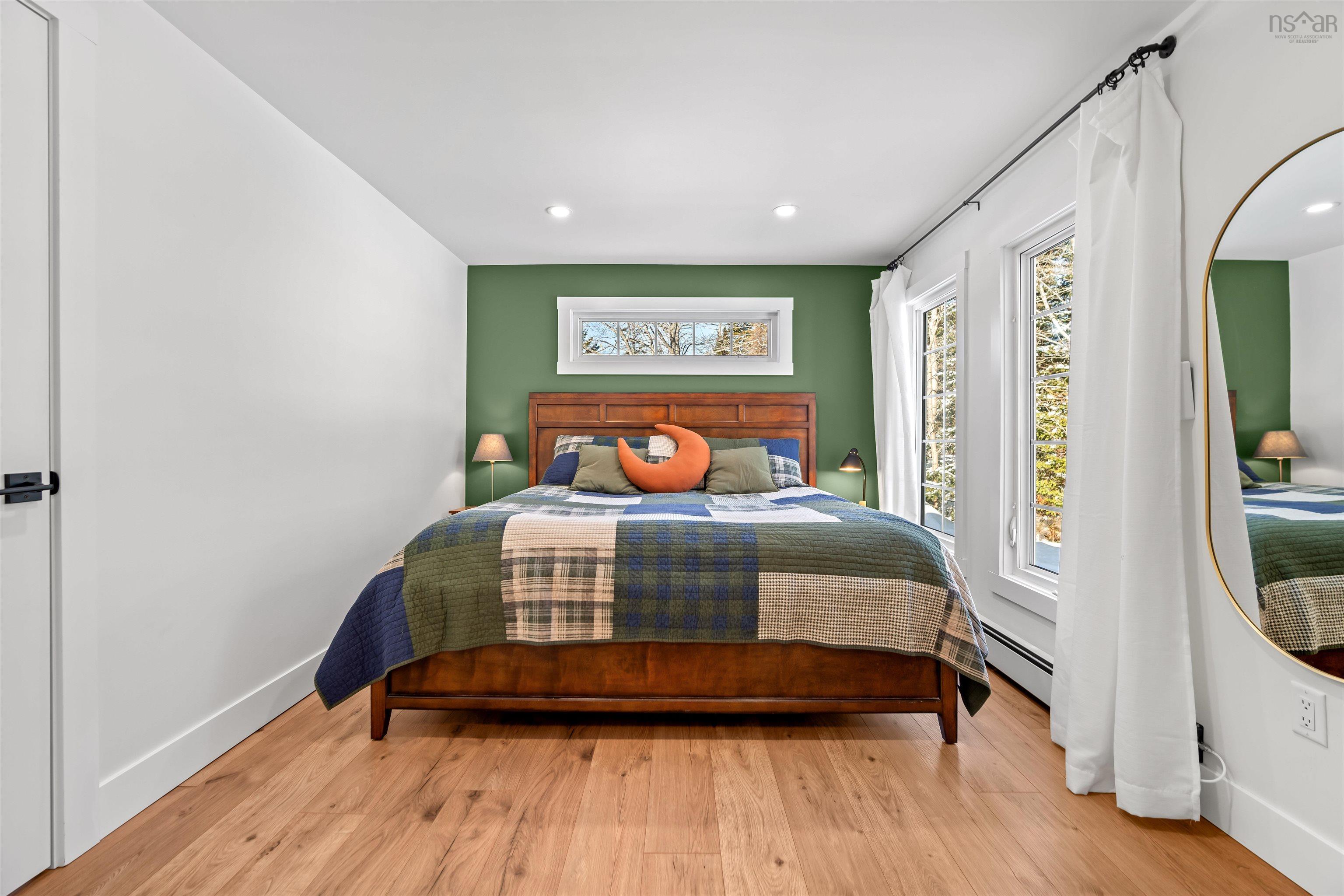 $424,900.00: 248 Club Road, Hatchet Lake