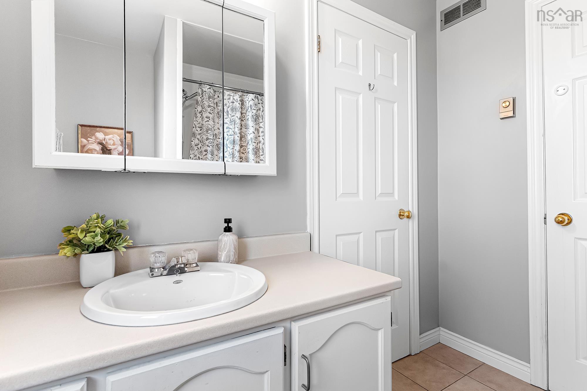 33 Braeside Court, Dartmouth, NS (MLS 202601870)