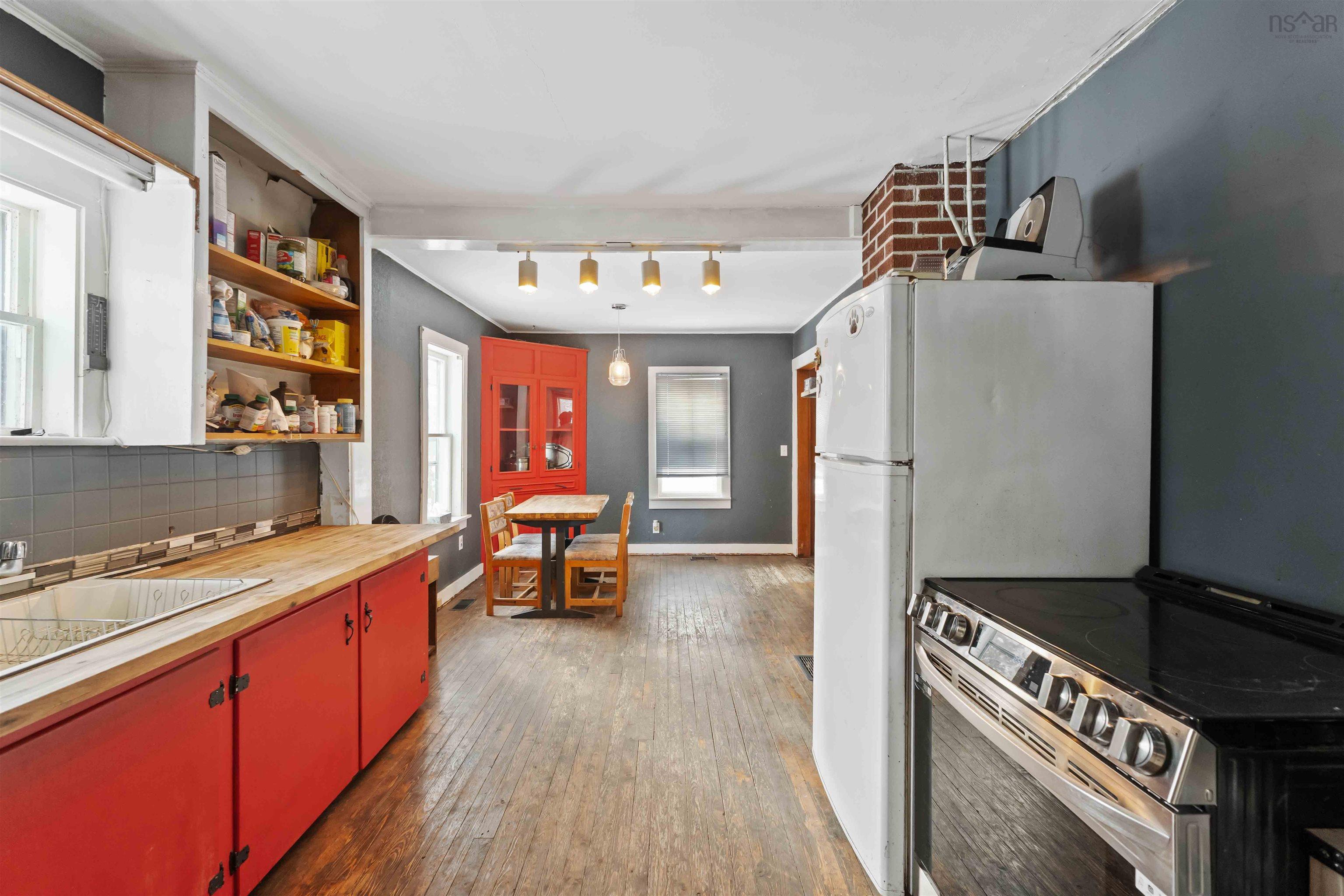 $170,000.00: 729 North Range Cross Road, North Range