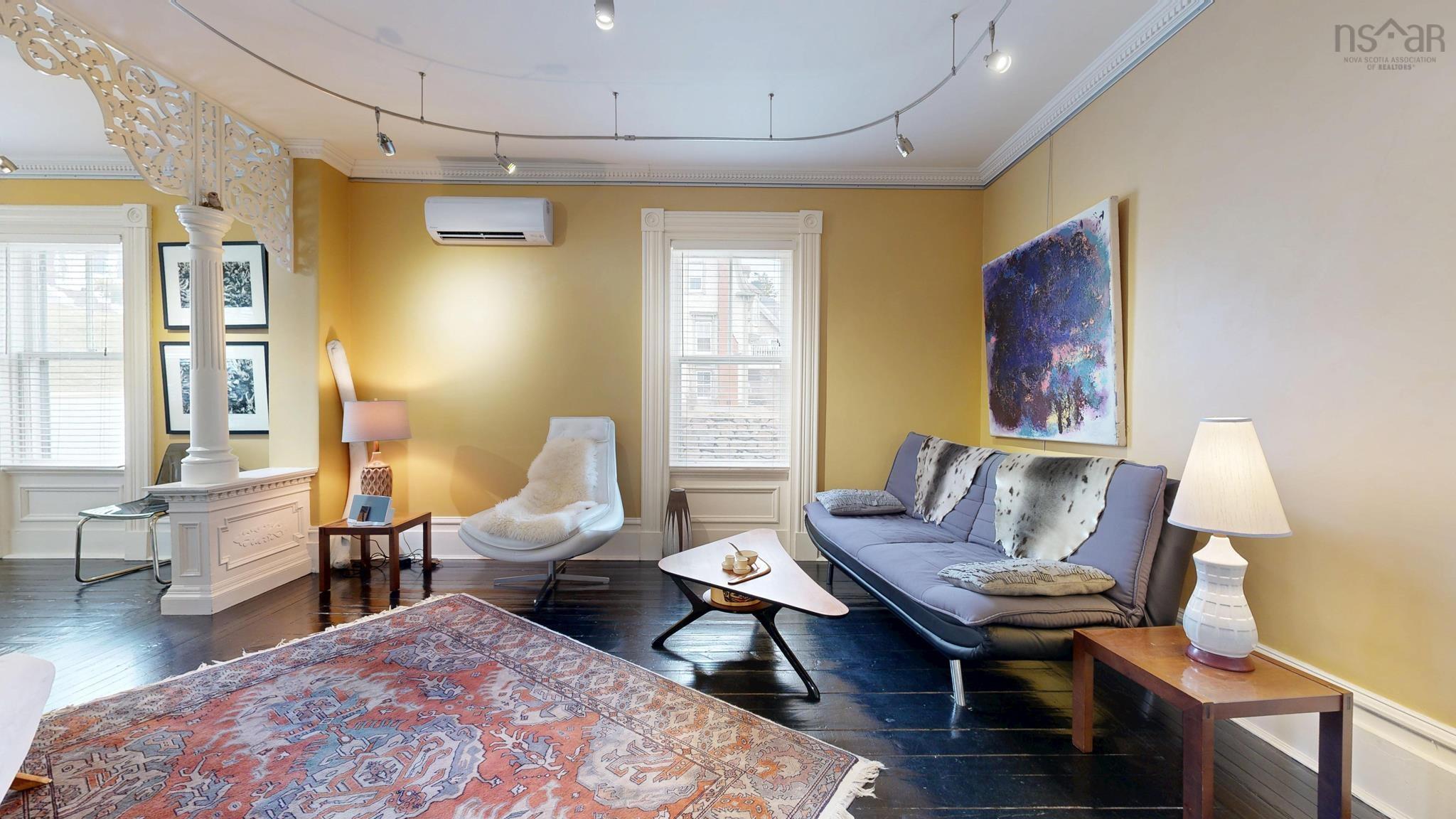 $817,000.00: 306 Lincoln Street, Lunenburg