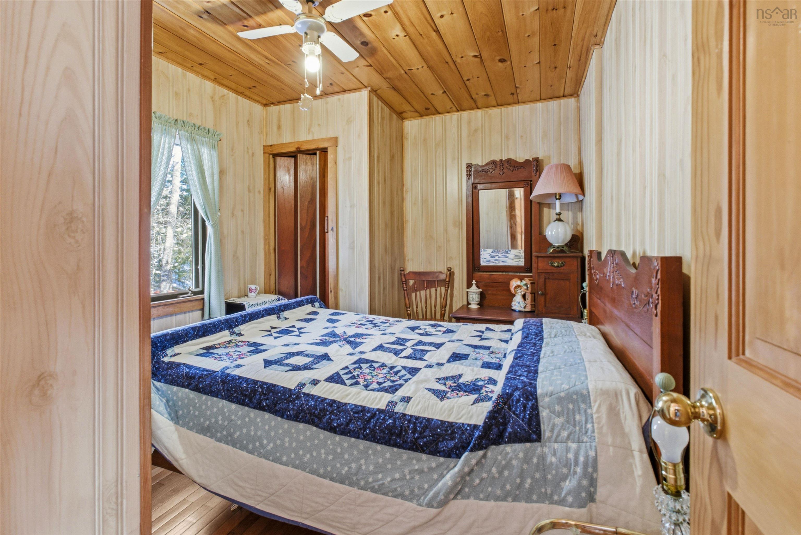 $324,900.00: 222 Dean Lake Road, Westfield