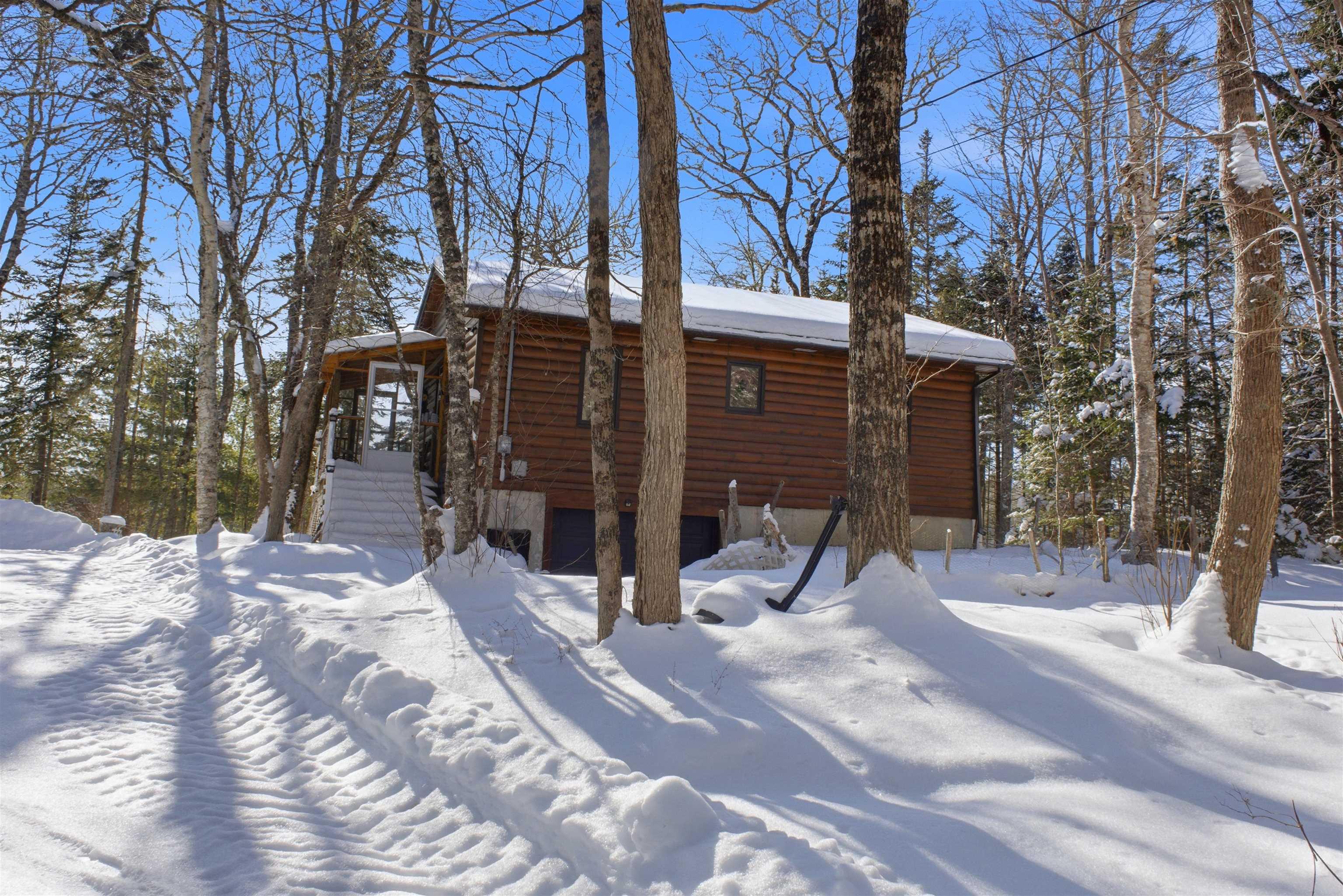 $324,900.00: 222 Dean Lake Road, Westfield