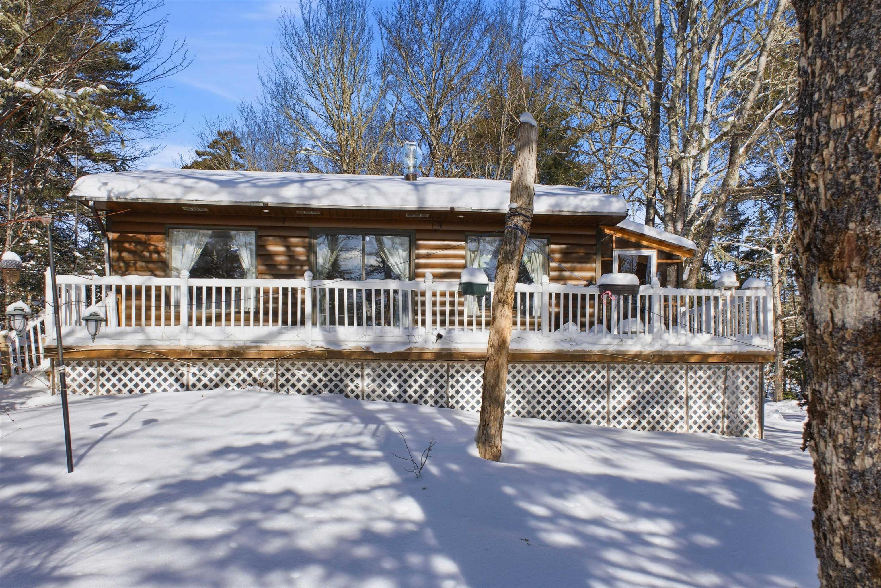 $324,900.00: 222 Dean Lake Road, Westfield