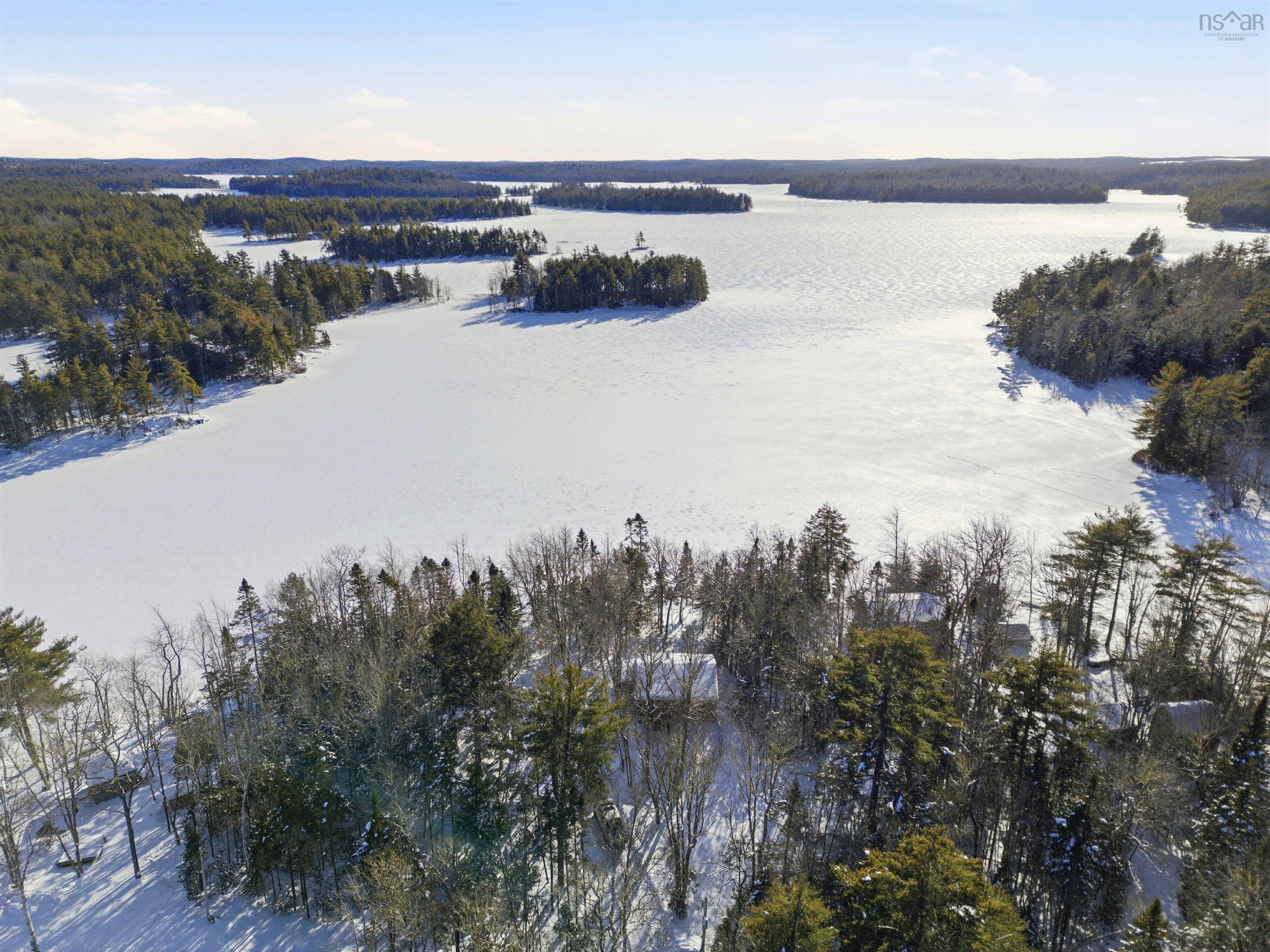 $324,900.00: 222 Dean Lake Road, Westfield