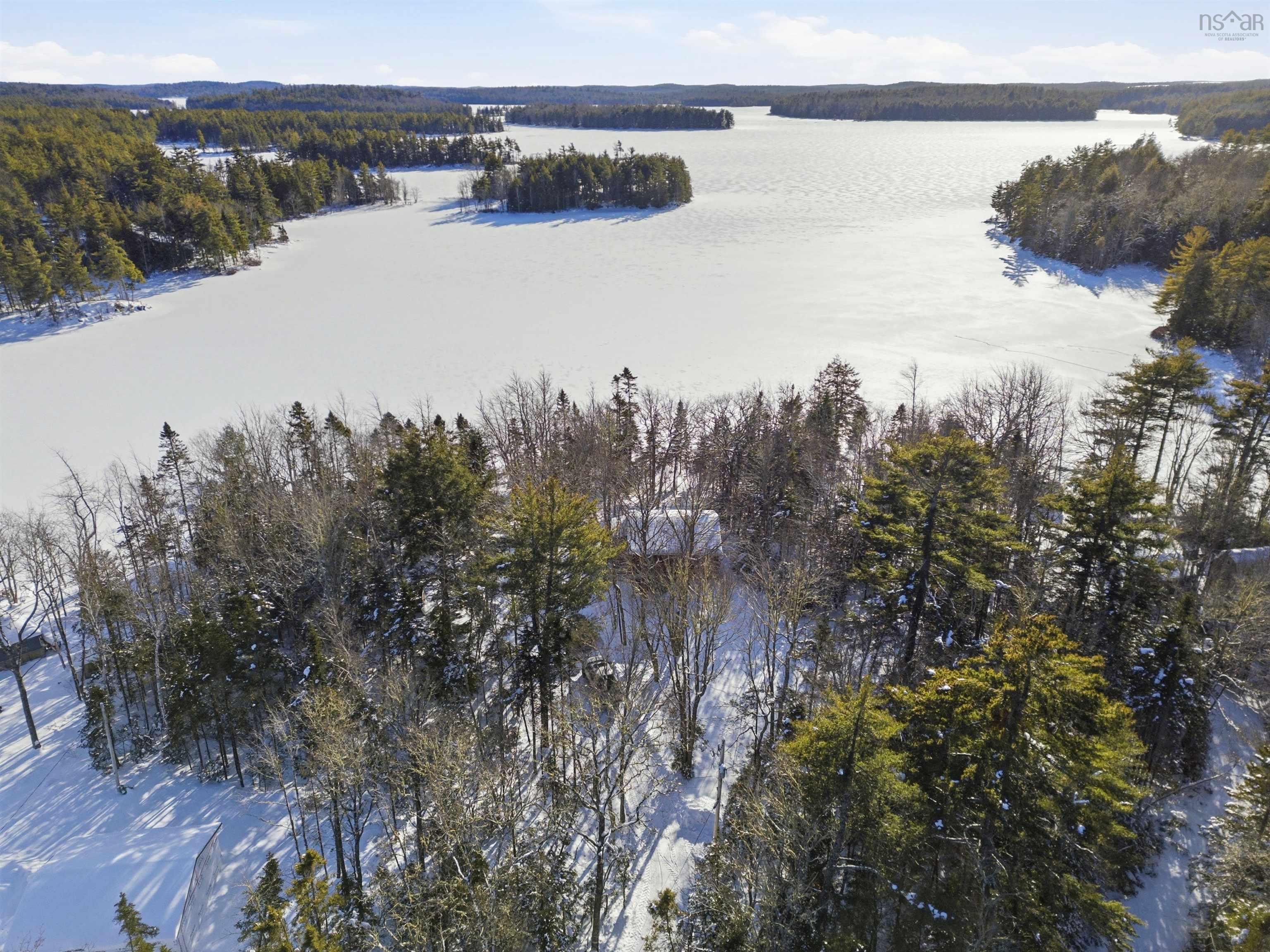 $324,900.00: 222 Dean Lake Road, Westfield